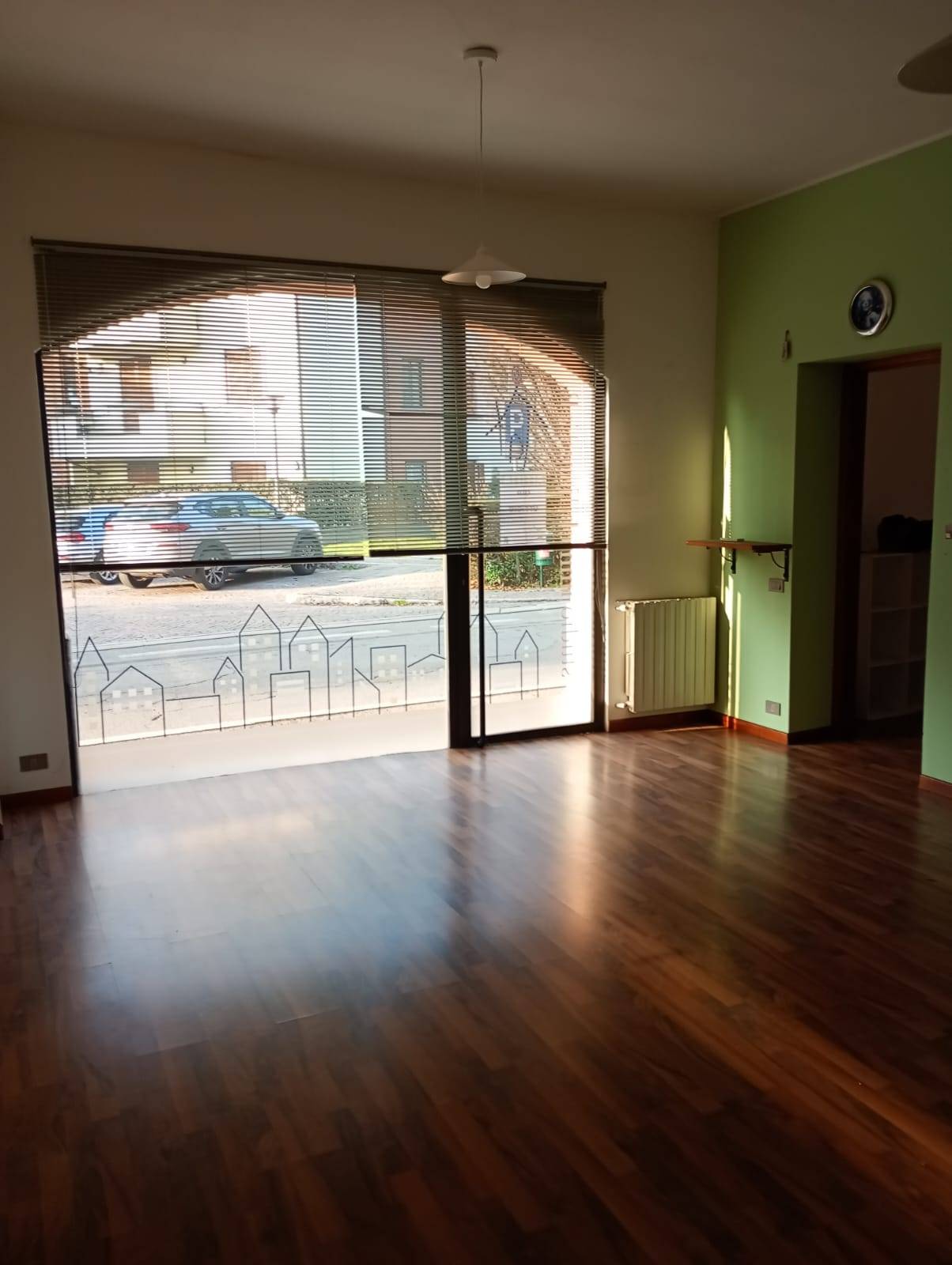 Negozio in affitto a Melzo