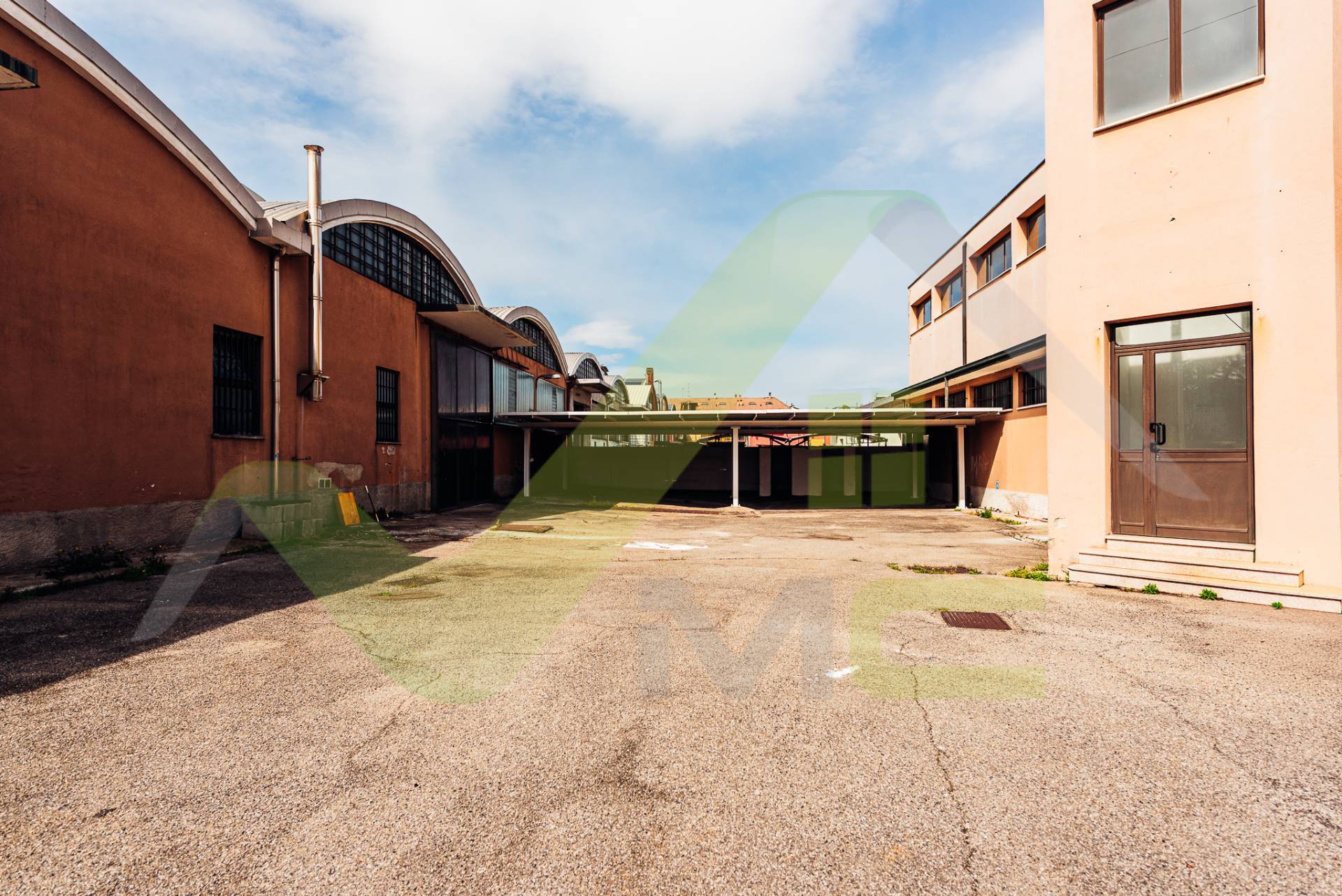 Capannone in vendita a Gorgonzola