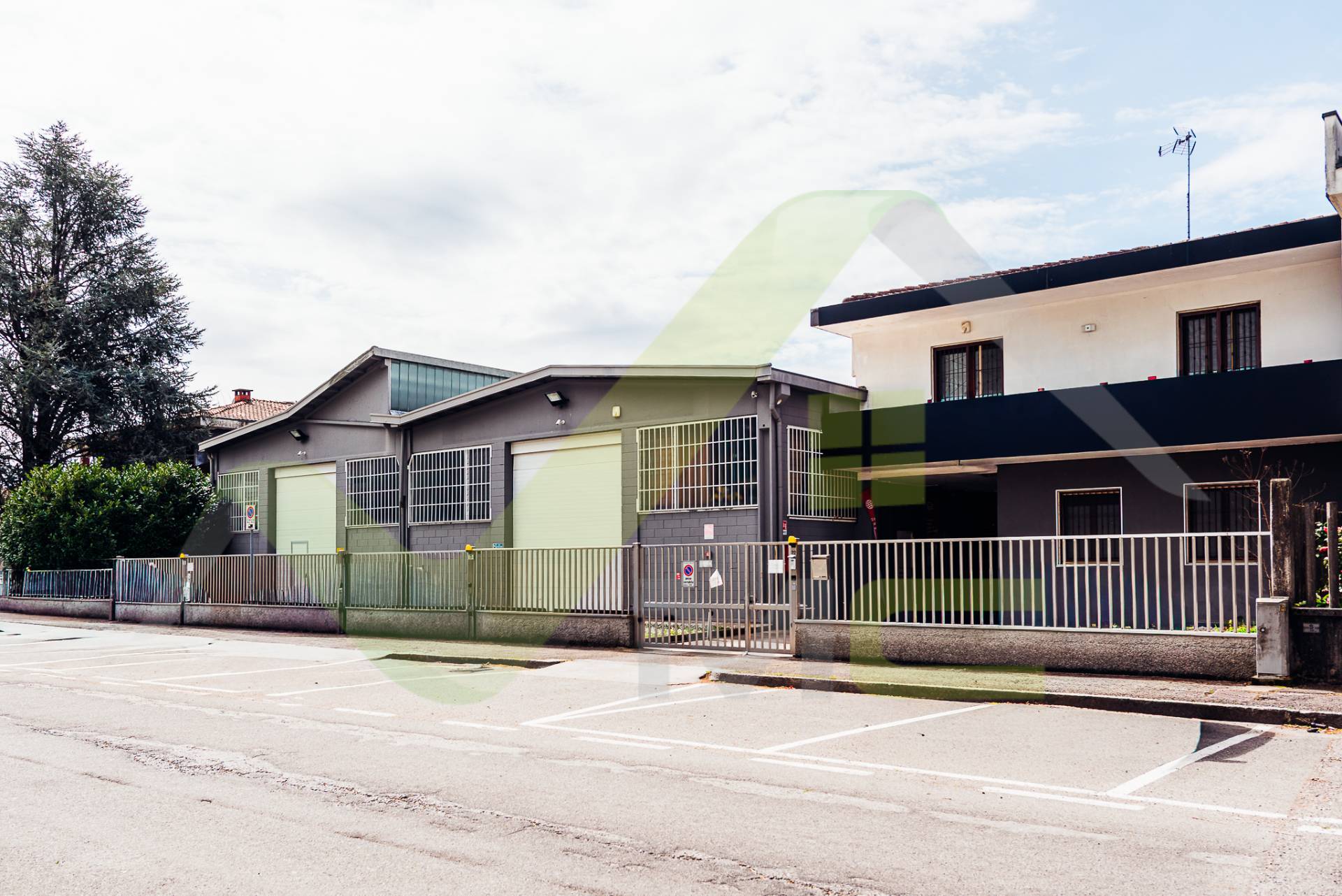 Capannone in vendita a Melzo