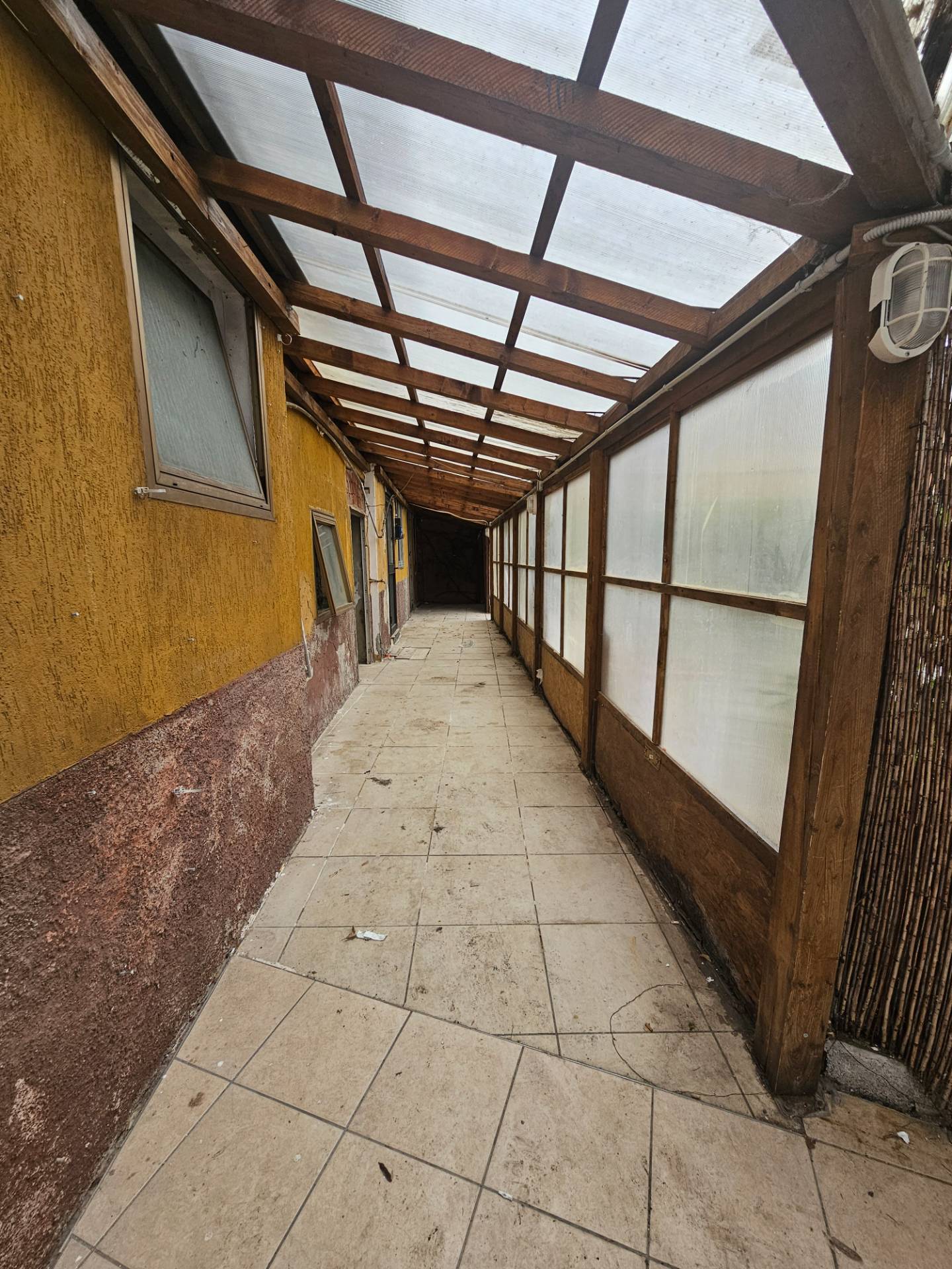 Negozio in vendita a Liscate