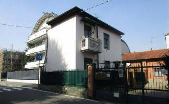 Appartamento in vendita a Monza