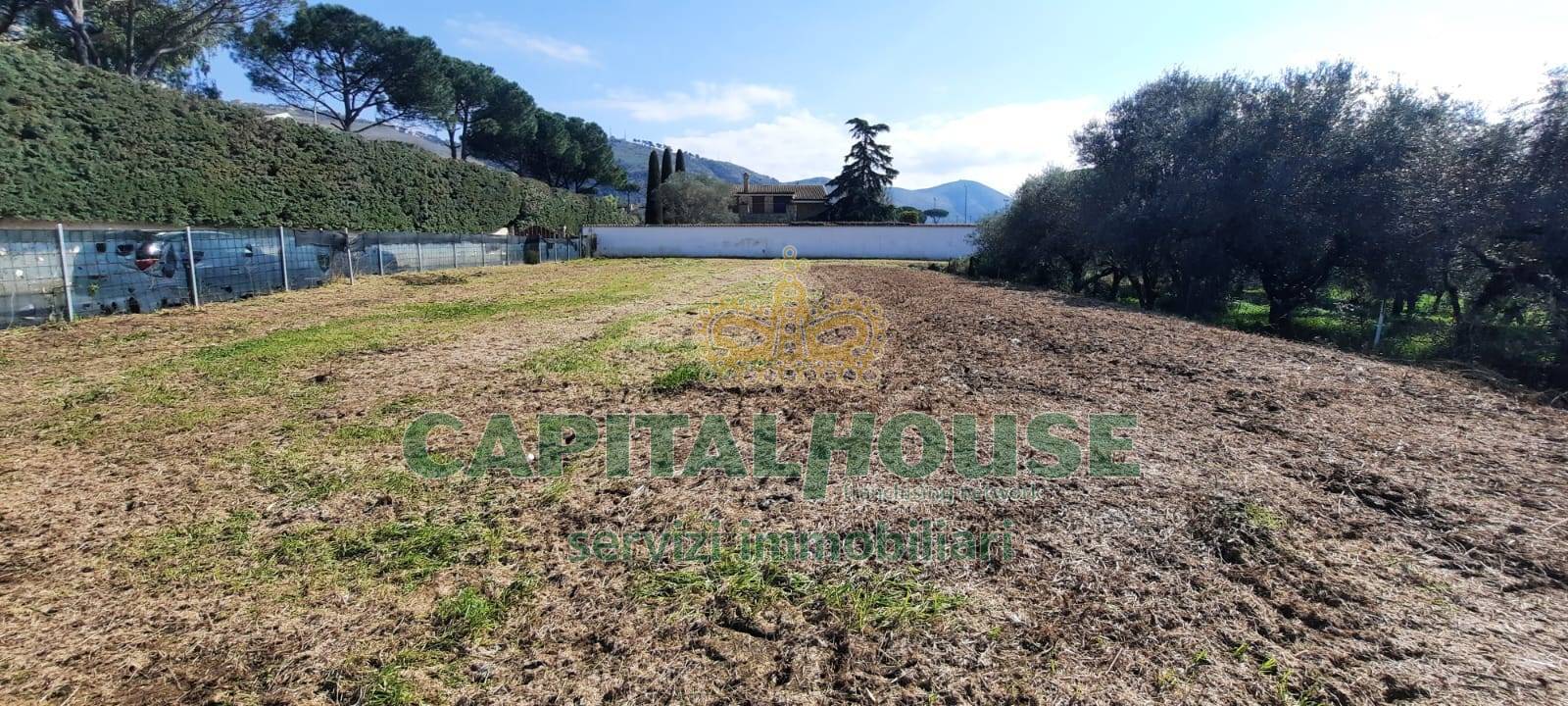Terreno agricolo in vendita a Caserta, Casolla