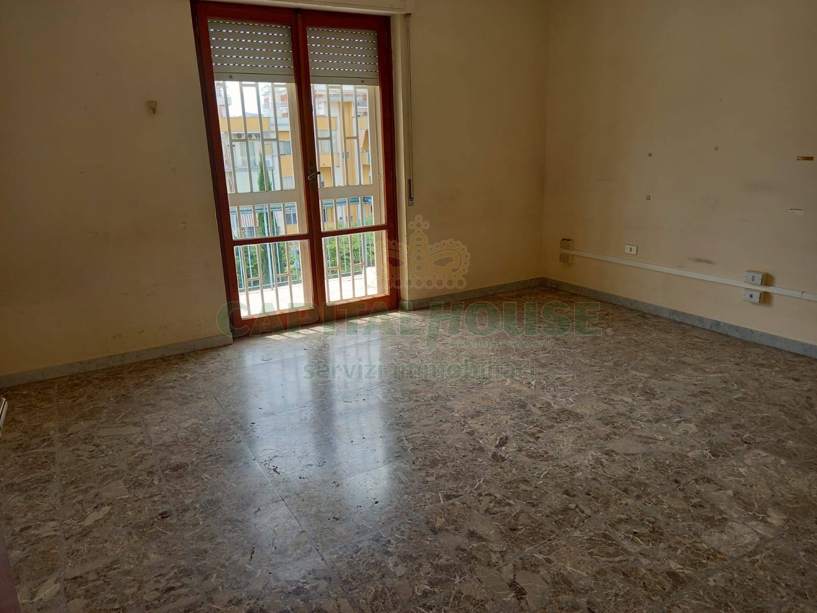 Appartamento in vendita a Caserta, Ospedale