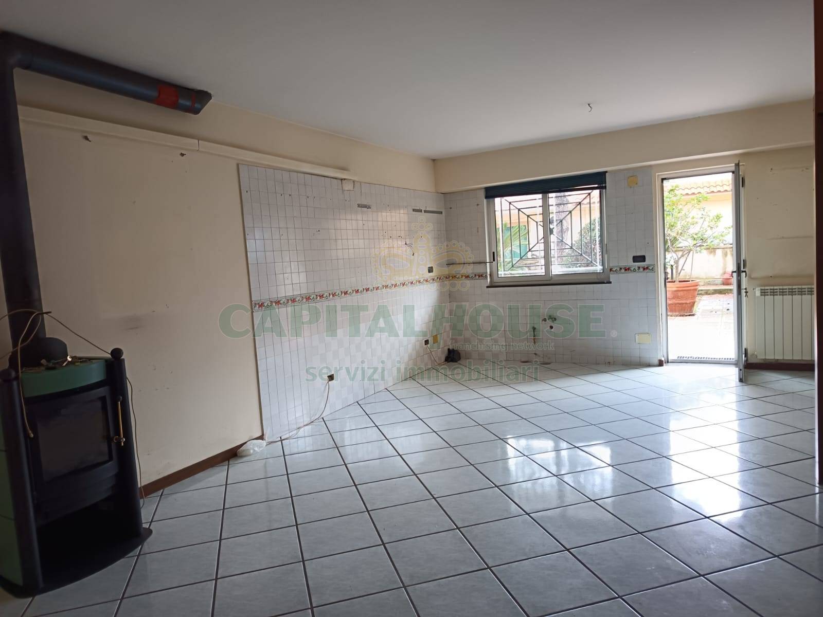 Villette a schiera in vendita a Caserta, Tuoro