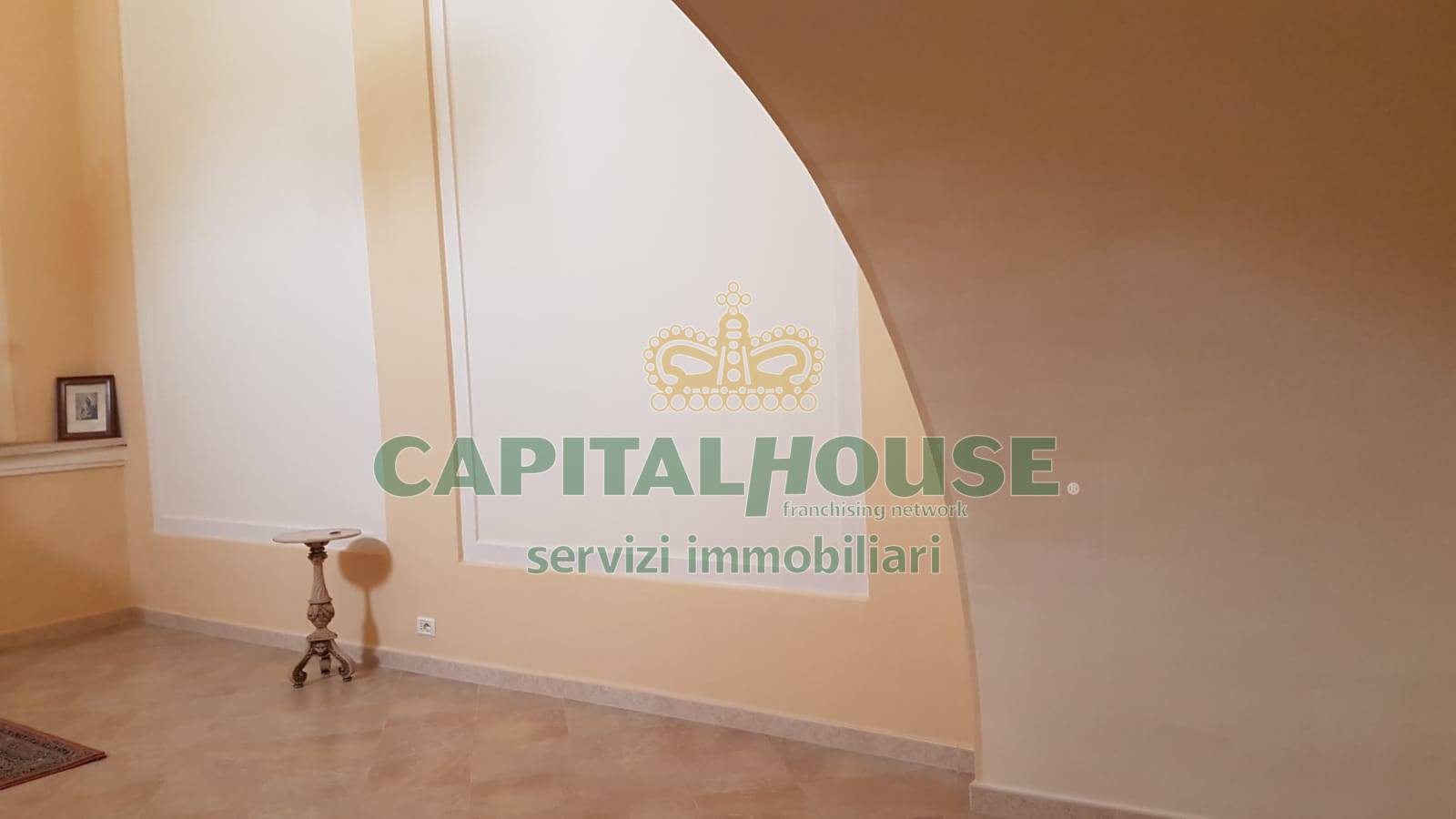 Laboratorio in affitto a Caserta, Sala