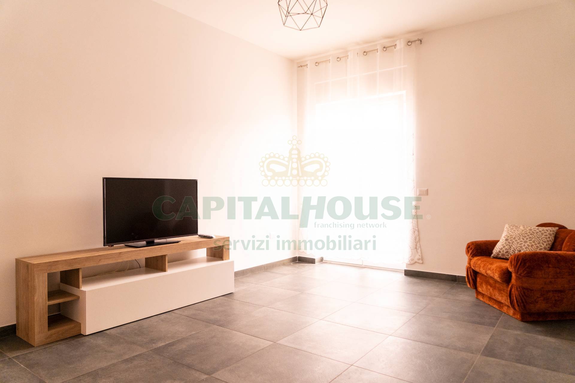 Camere (solo AFFITTO) in affitto a Caserta, Ospedale