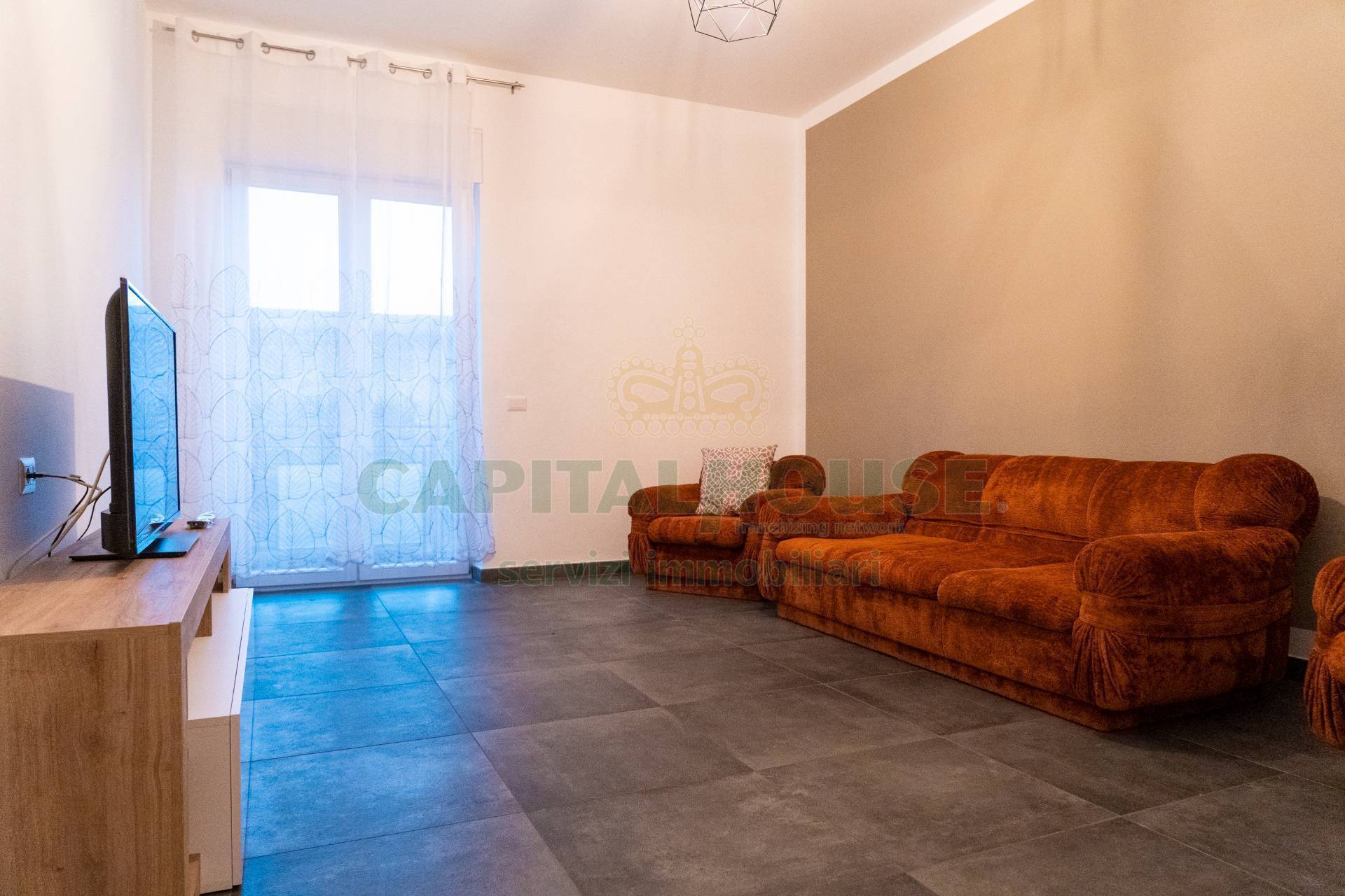 Camere (solo AFFITTO) in affitto a Caserta, Ospedale