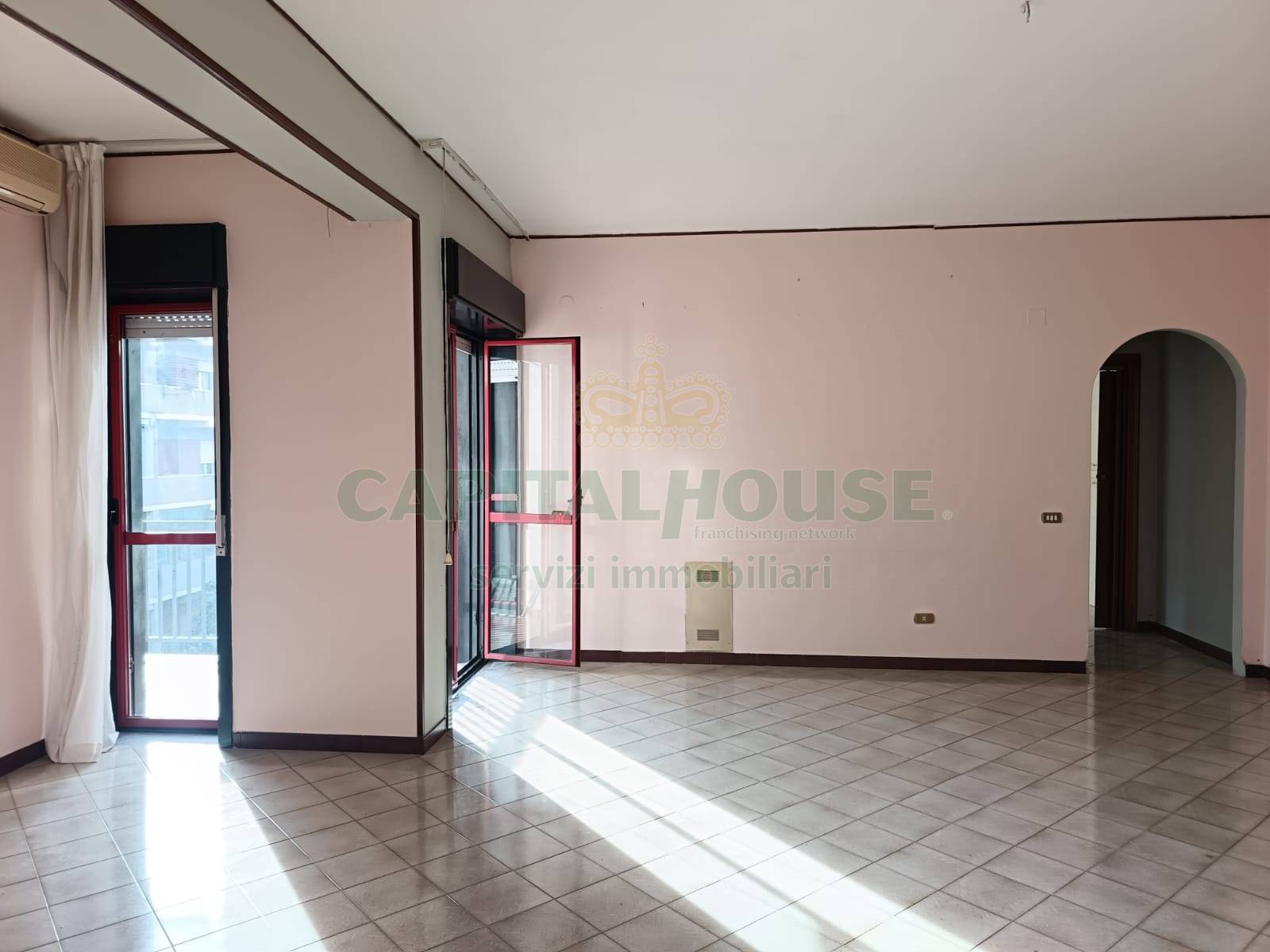 Appartamento in vendita a Caserta, Centro