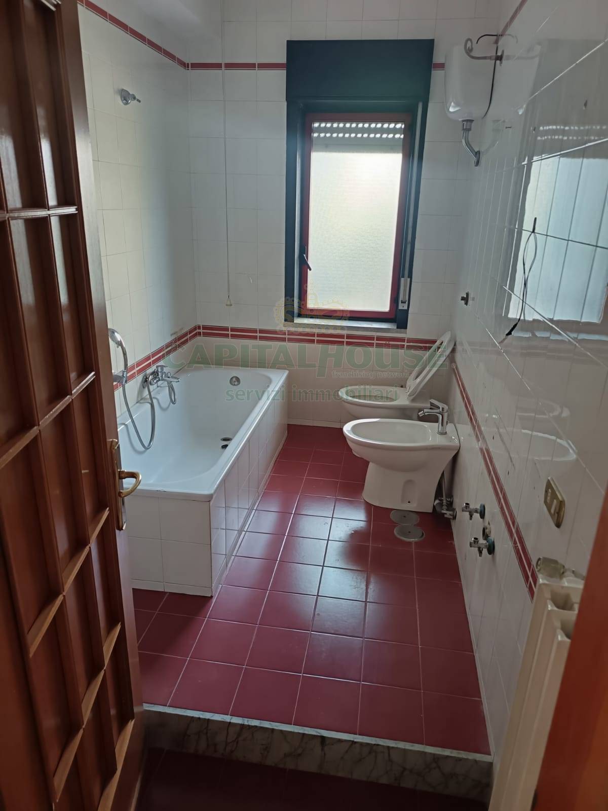 Appartamento in vendita a Caserta, Centro