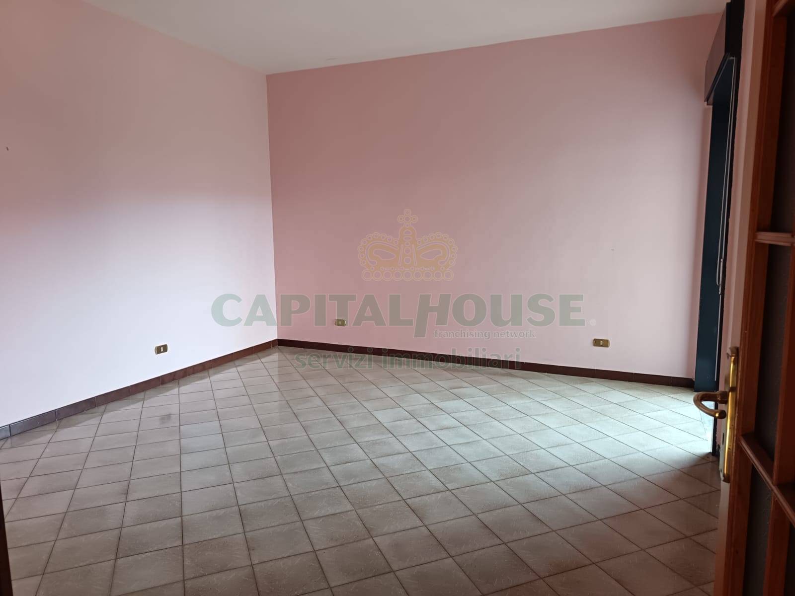 Appartamento in vendita a Caserta, Centro