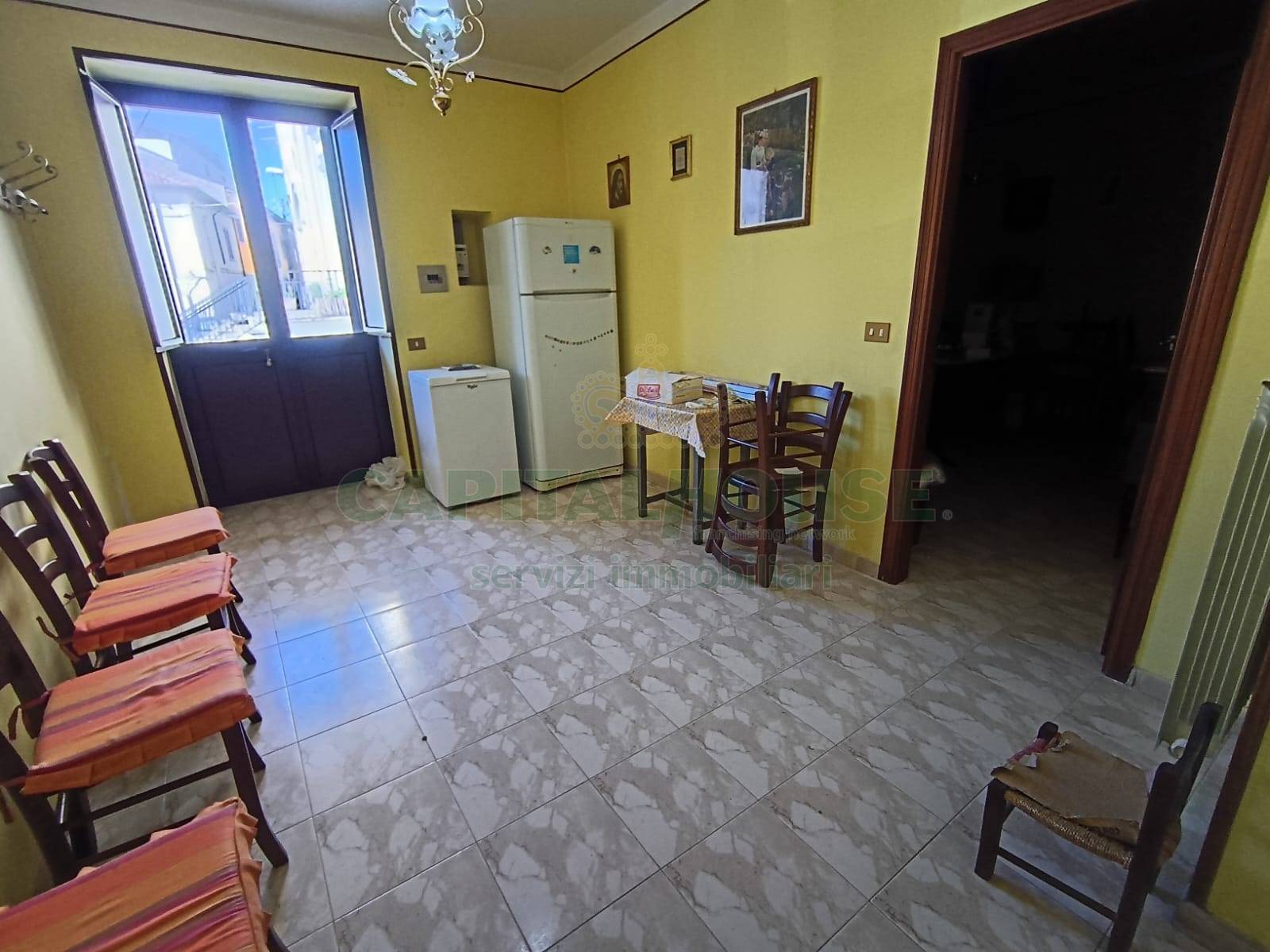 Indipendente in affitto a Castel Morrone