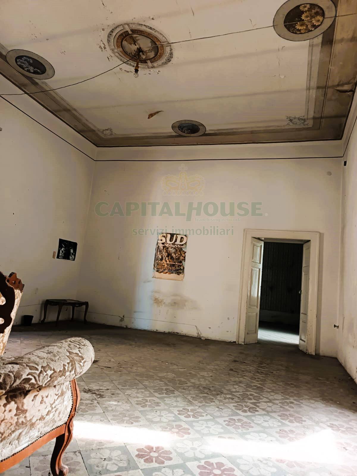 Indipendente in vendita a Caserta, Ercole