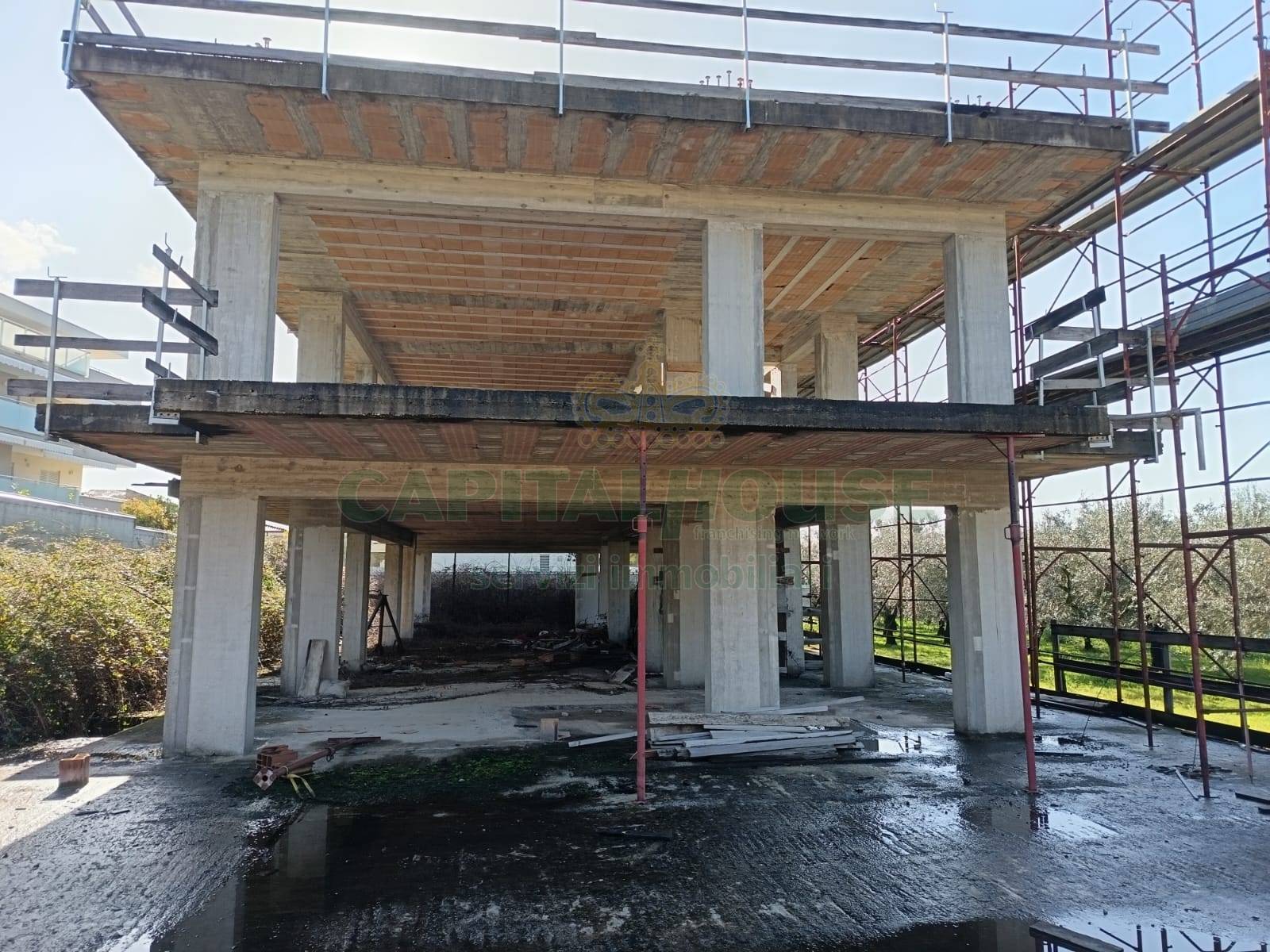 Indipendente in vendita a Caserta, Petrarelle