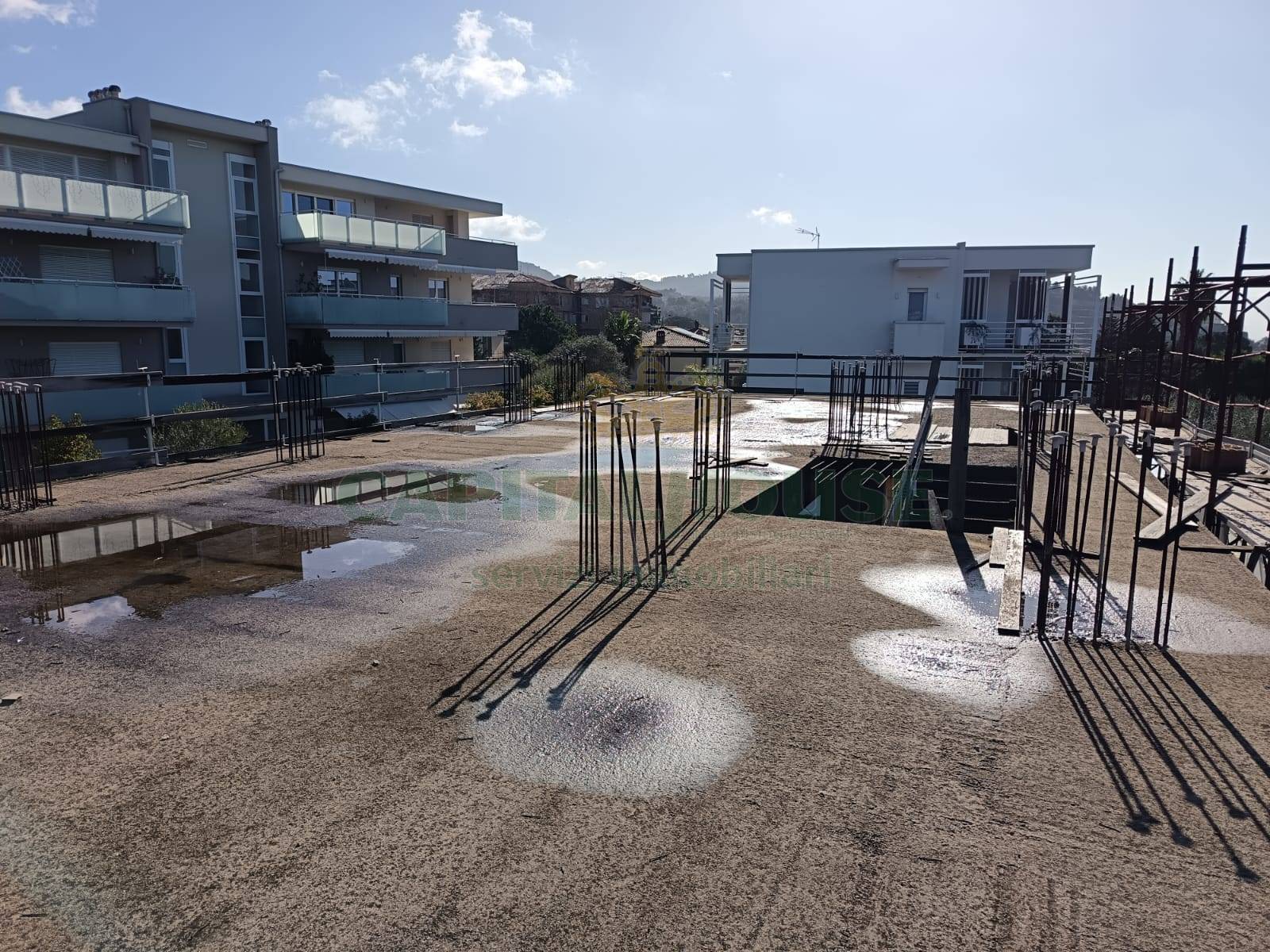 Indipendente in vendita a Caserta, Petrarelle