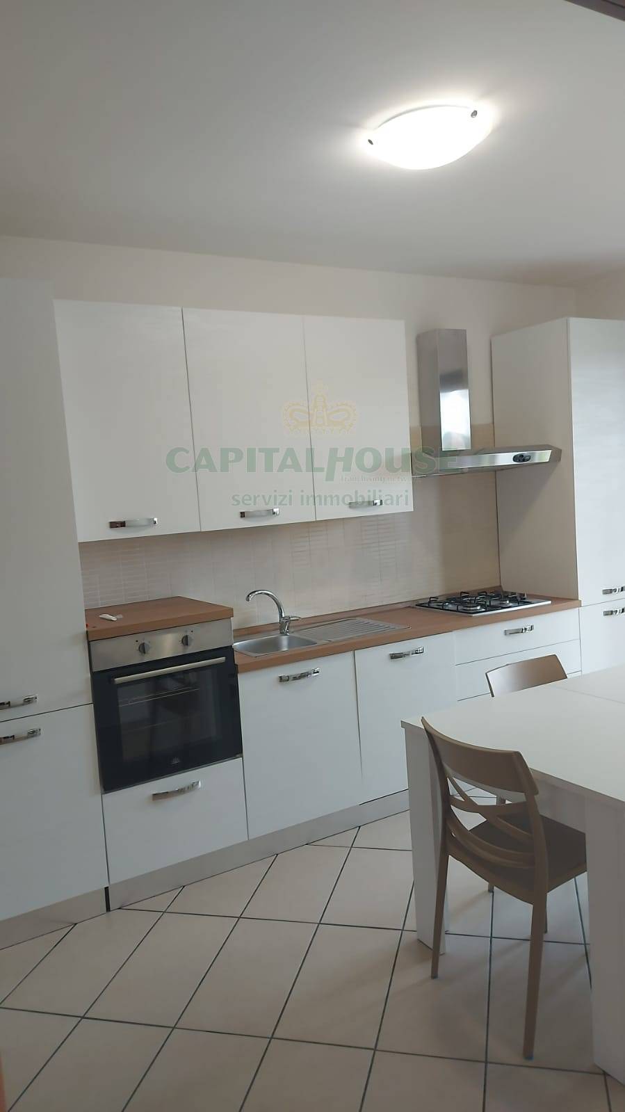 Trilocale in affitto a Castel Morrone