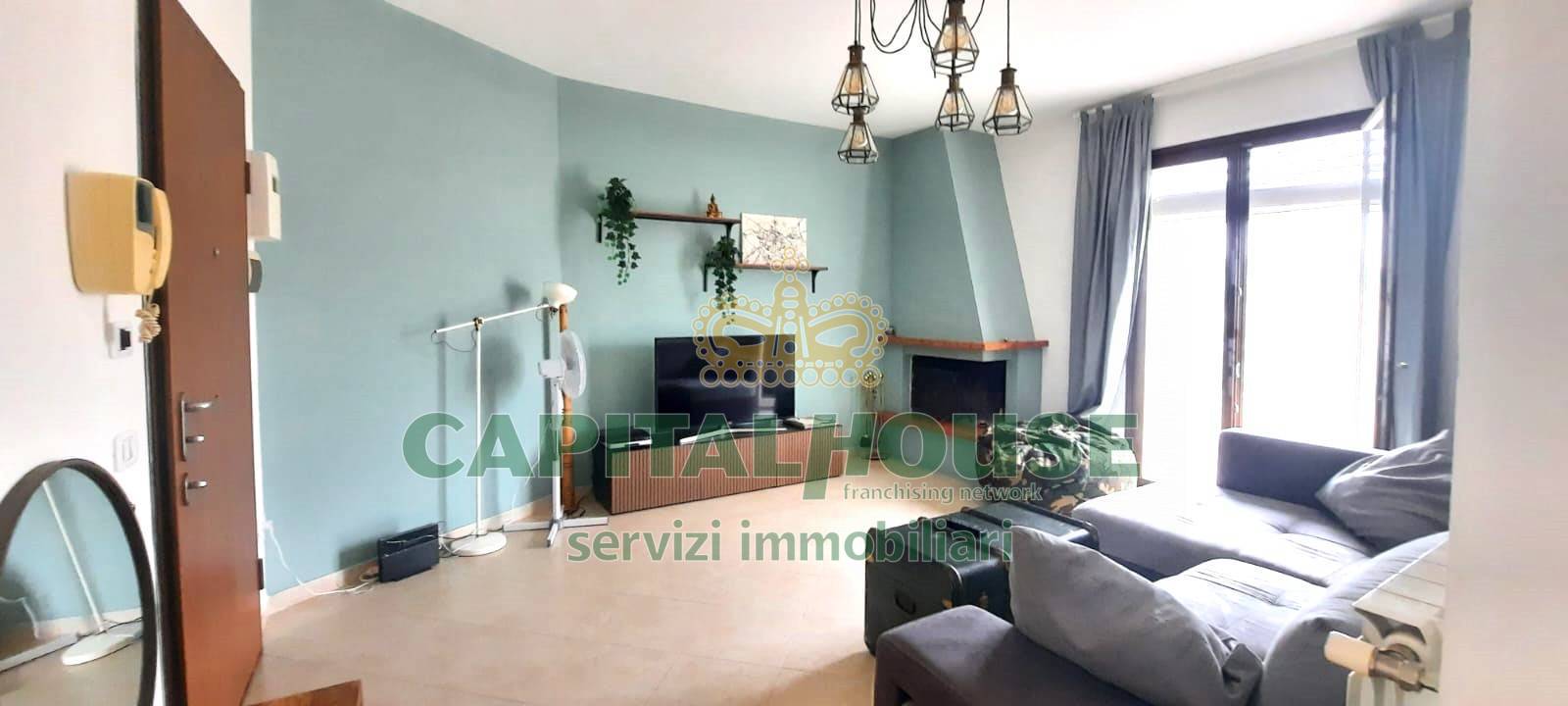 Mansarda in vendita a Caserta, Casola