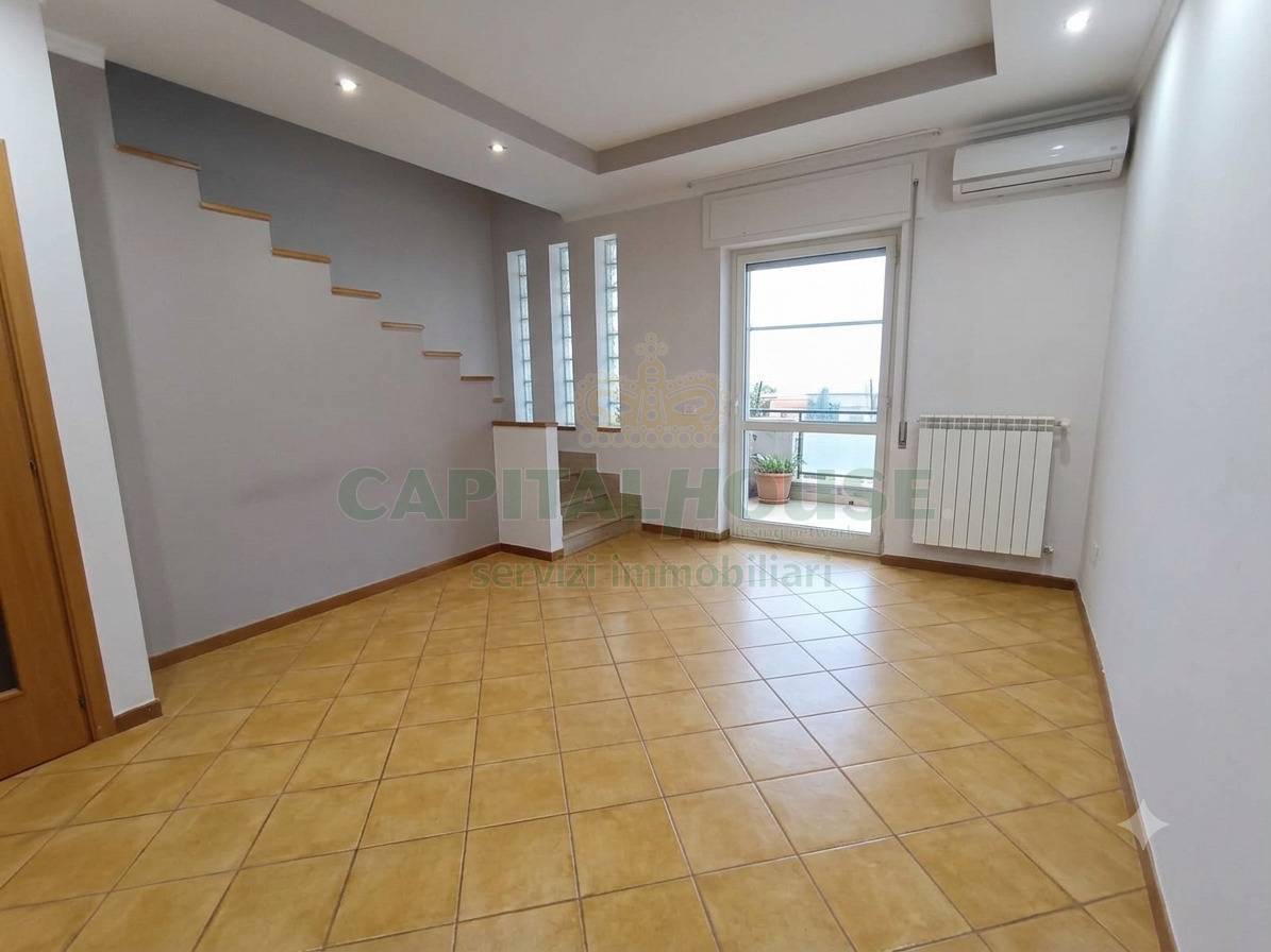 Villa in affitto a Caserta, Centurano