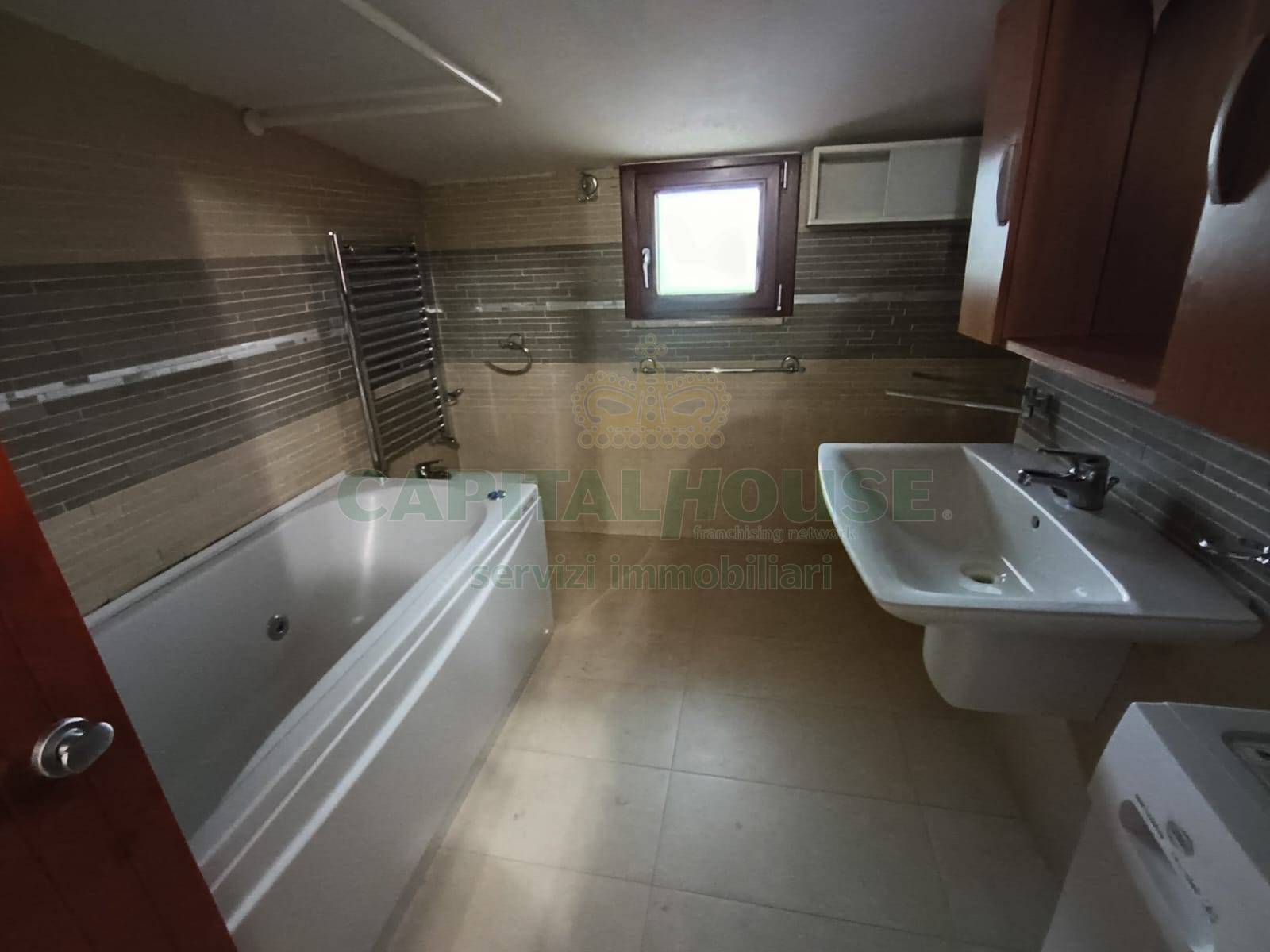 Bilocale in affitto a Caserta, Caserta 2 (Cerasola)