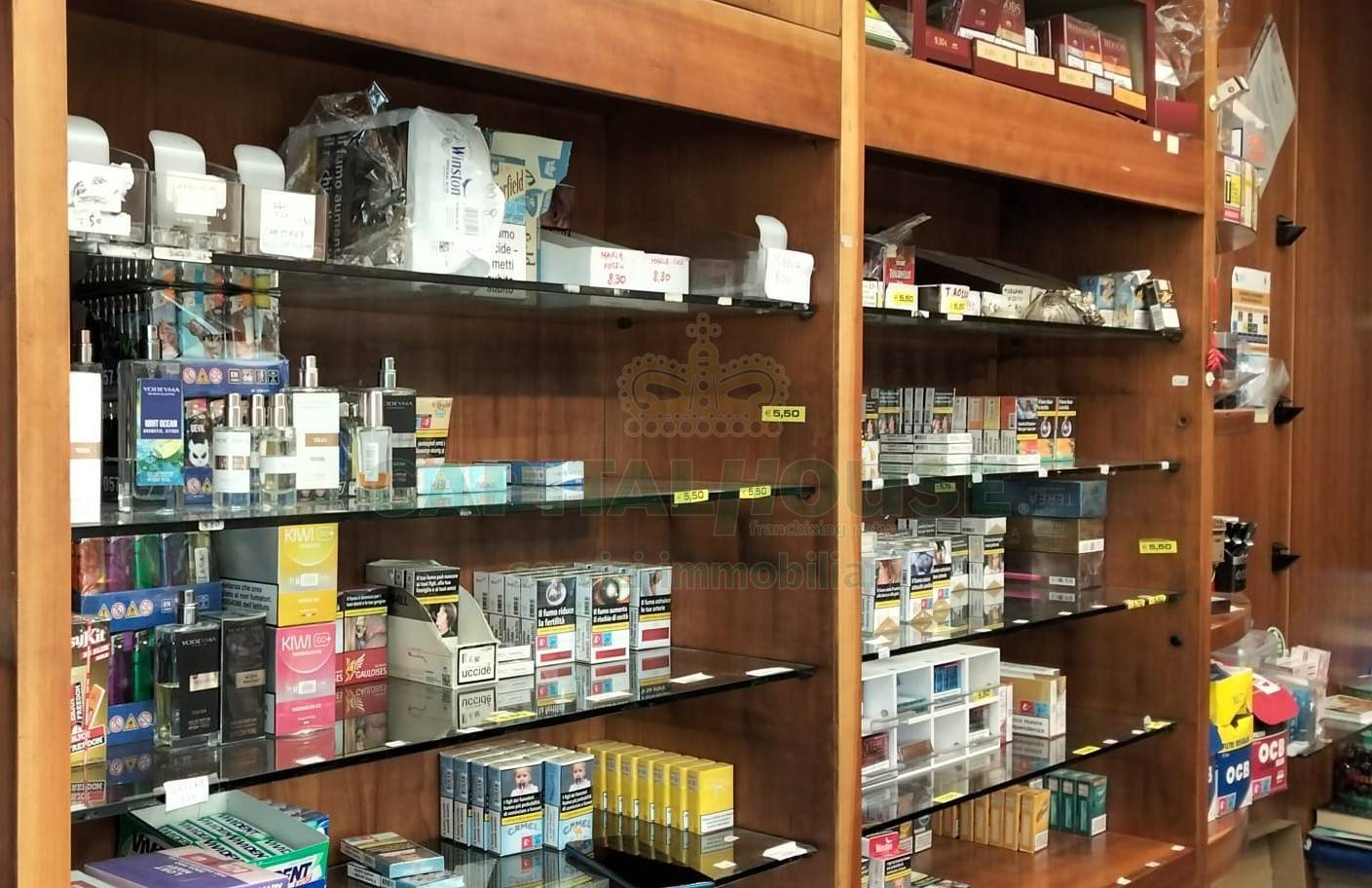 Attivit commerciale in vendita a Caserta, Corso Giannone