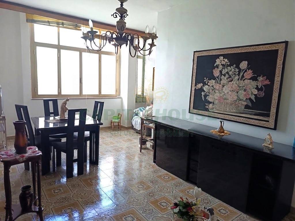 Appartamento in vendita a Caserta, Via Ruggiero