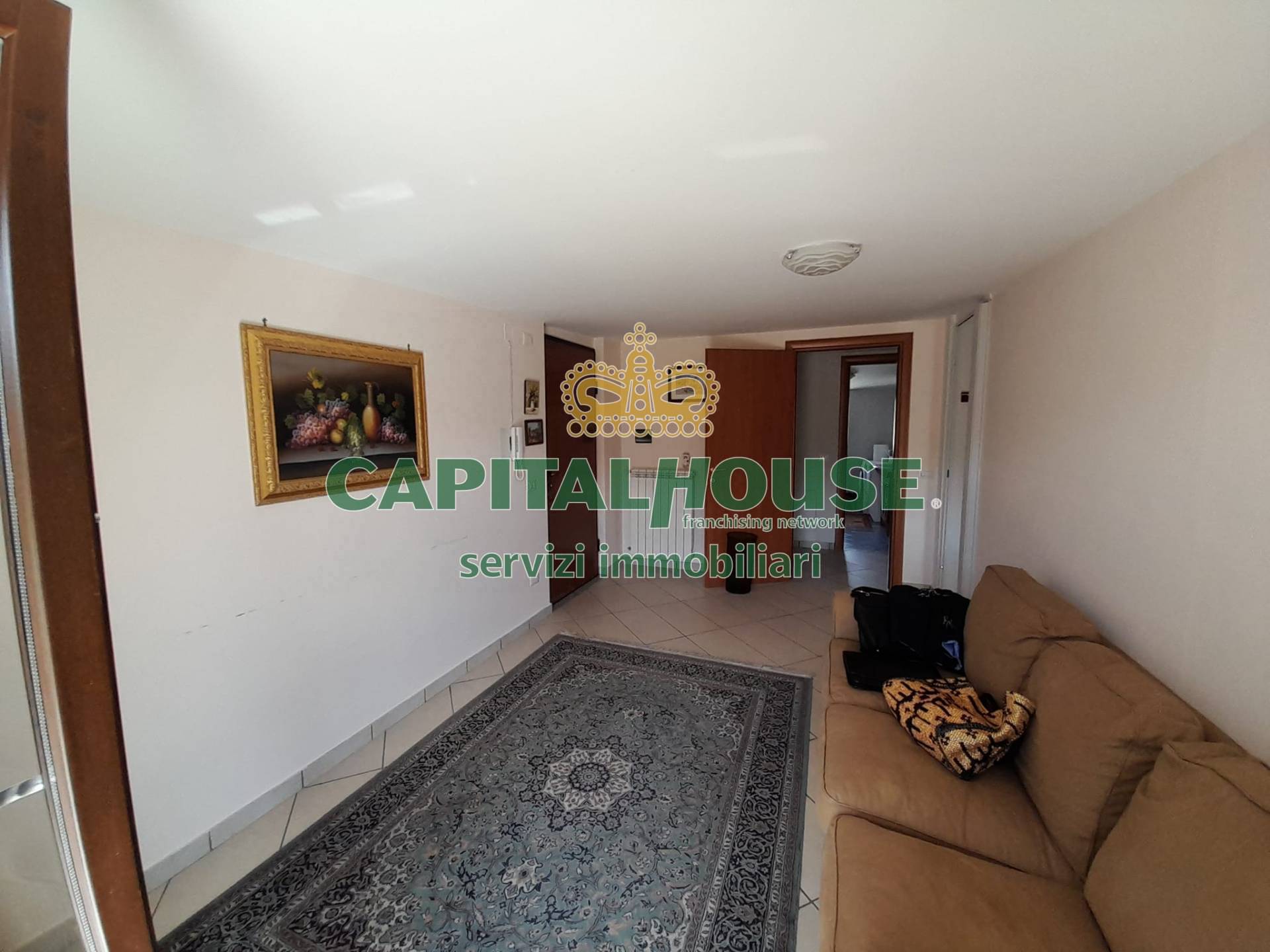 Appartamento in affitto a Castel Morrone, Castel Morrone
