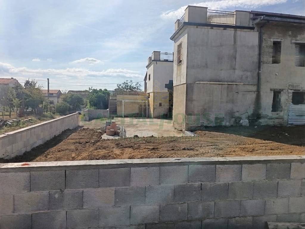 Indipendente in vendita a Caserta, Sommana