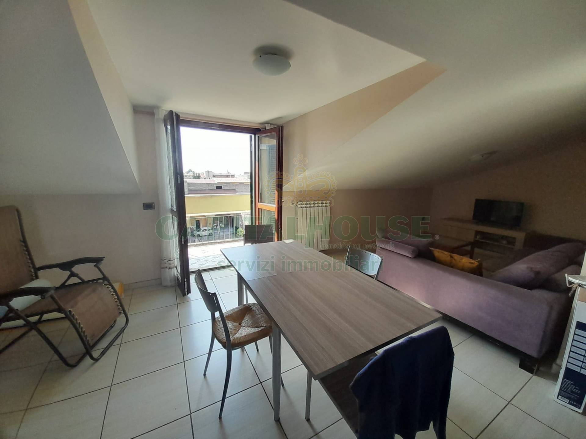 Trilocale in affitto a Casapulla