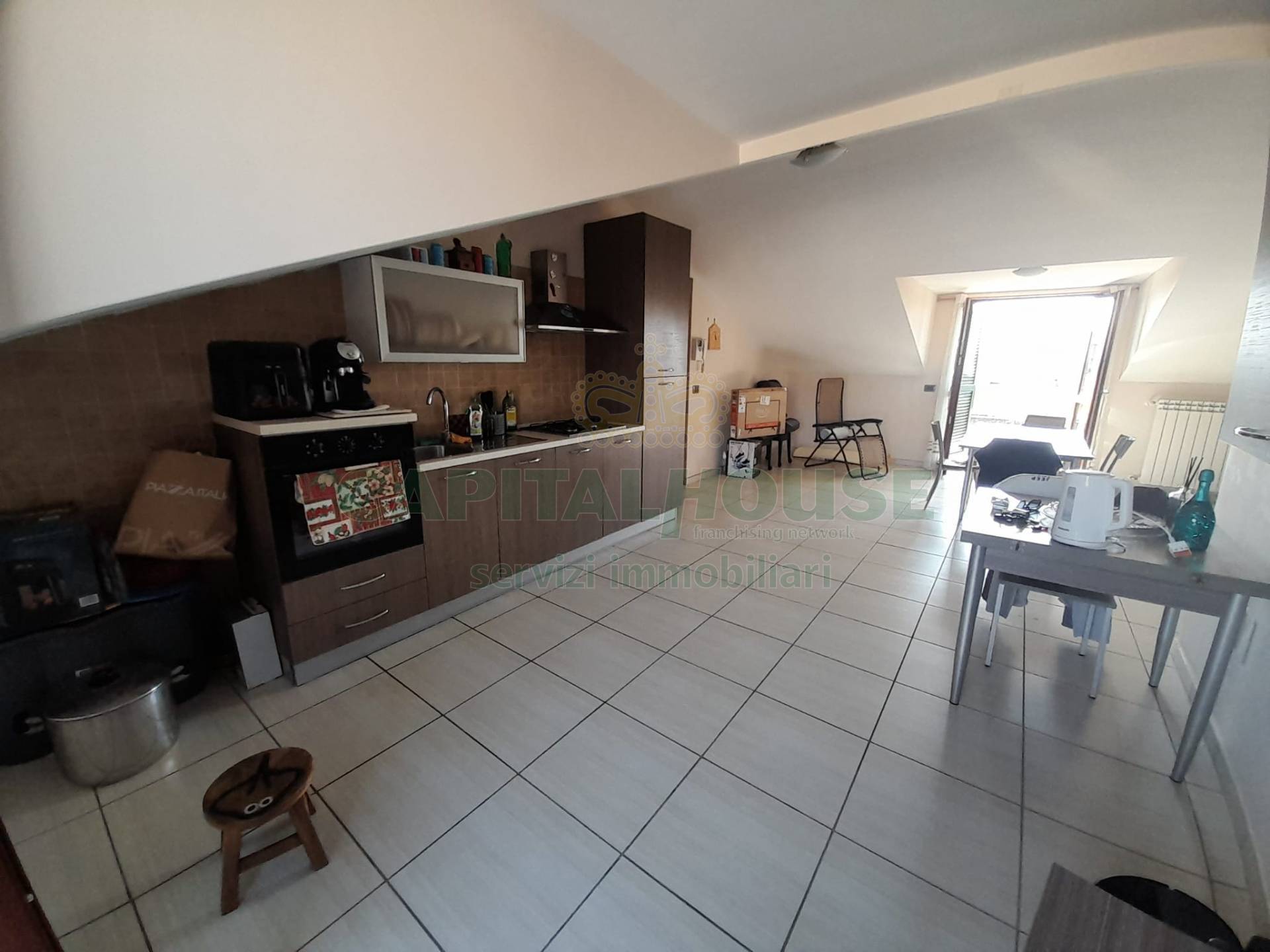 Trilocale in affitto a Casapulla