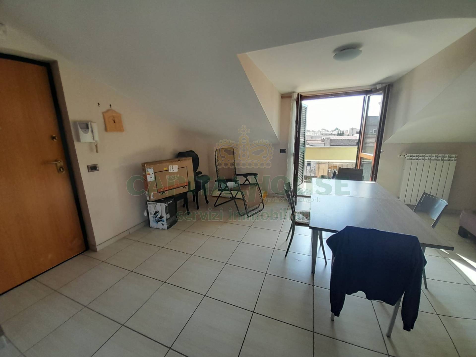 Trilocale in affitto a Casapulla