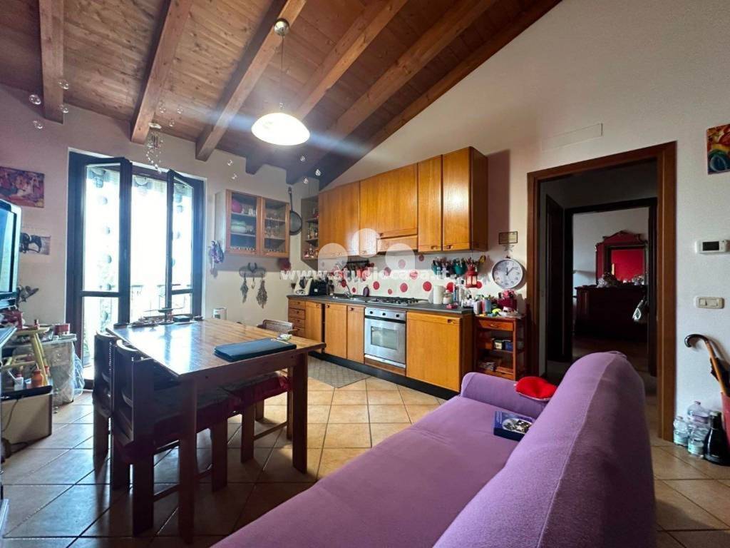 Appartamento in vendita a Monte Cremasco