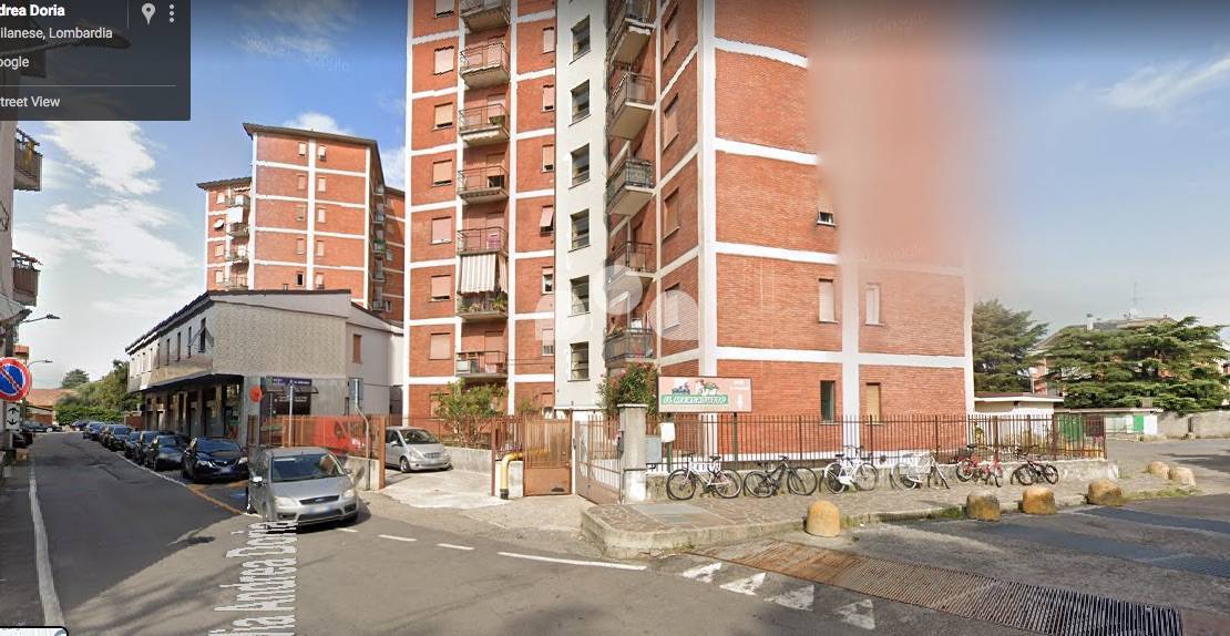 Box o garage in affitto a Nova Milanese