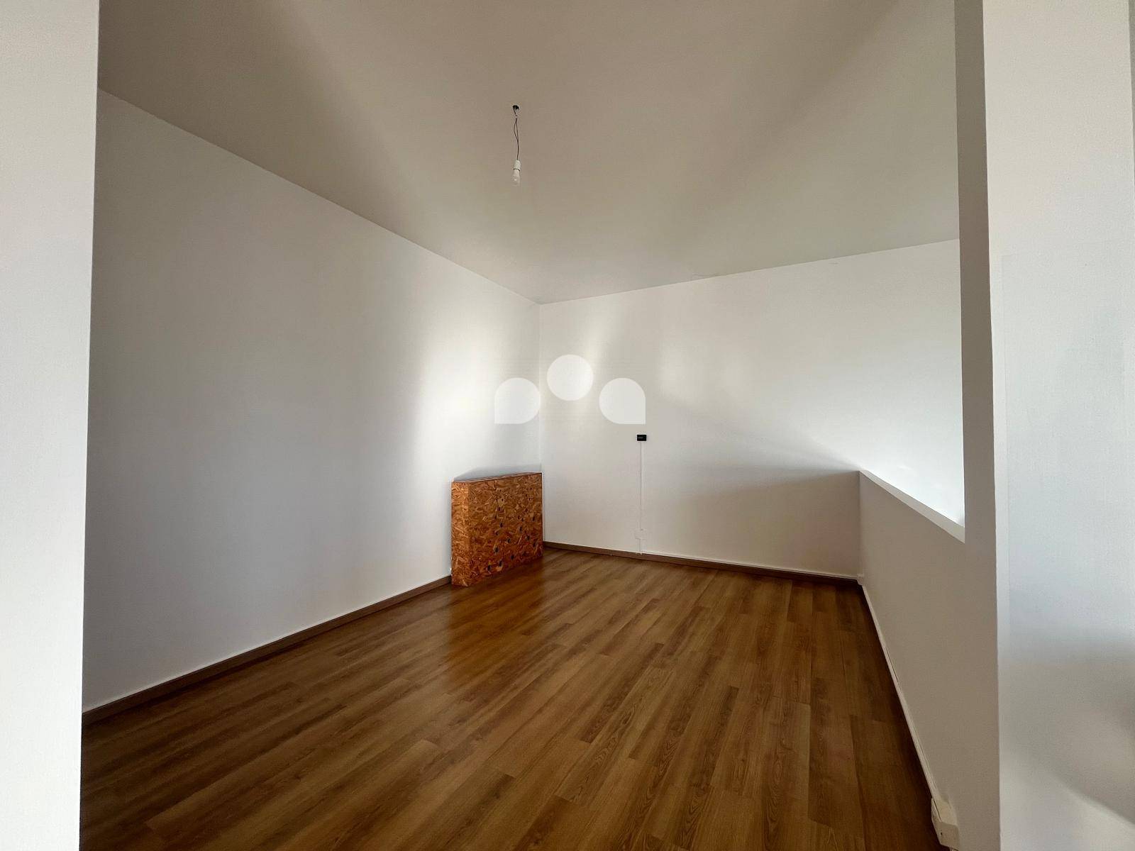 Negozio in affitto a Palazzo Pignano, Scannabue