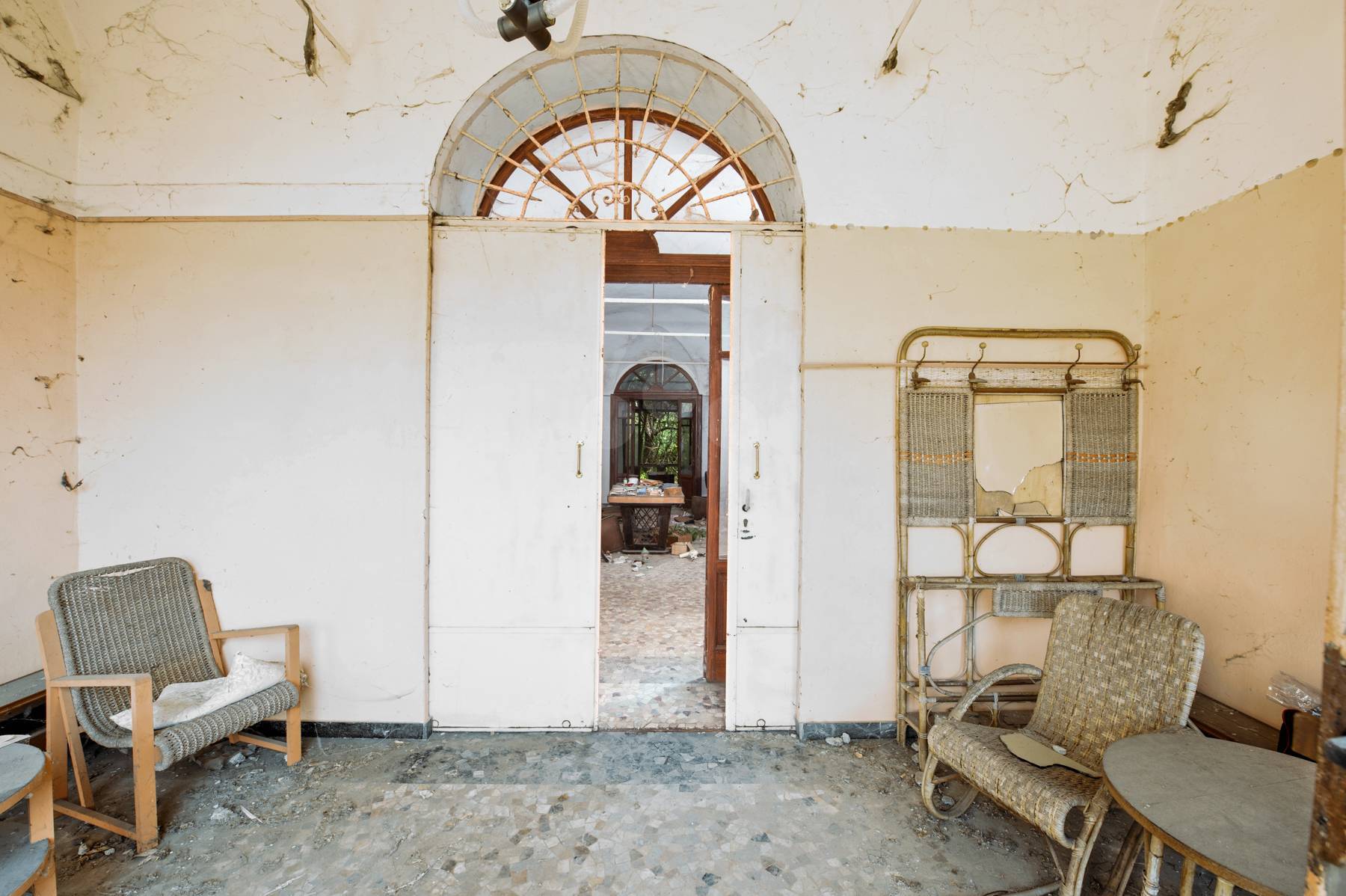 Cascina a corte con casa padronale e rustici in centro in vendita a Cremona