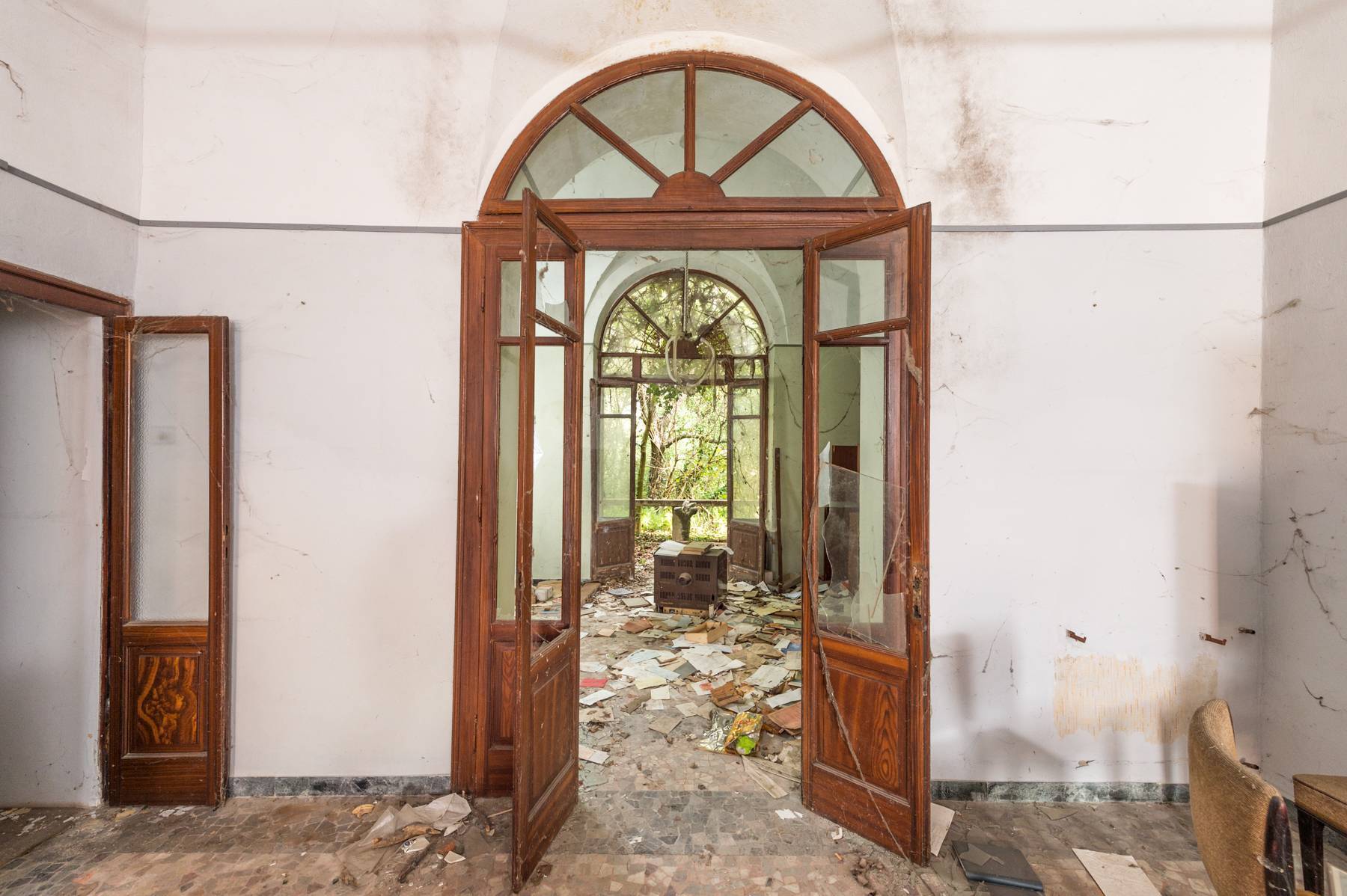 Cascina a corte con casa padronale e rustici in centro in vendita a Cremona