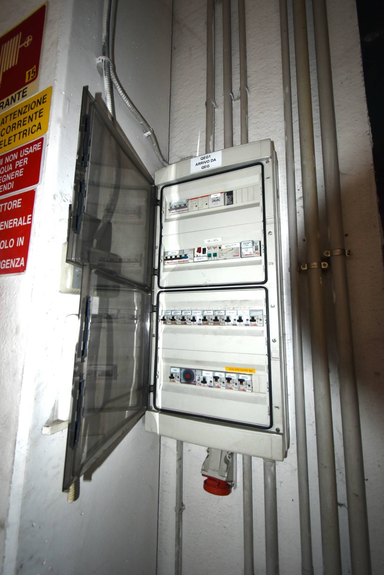 Capannone in affitto a Robbiate