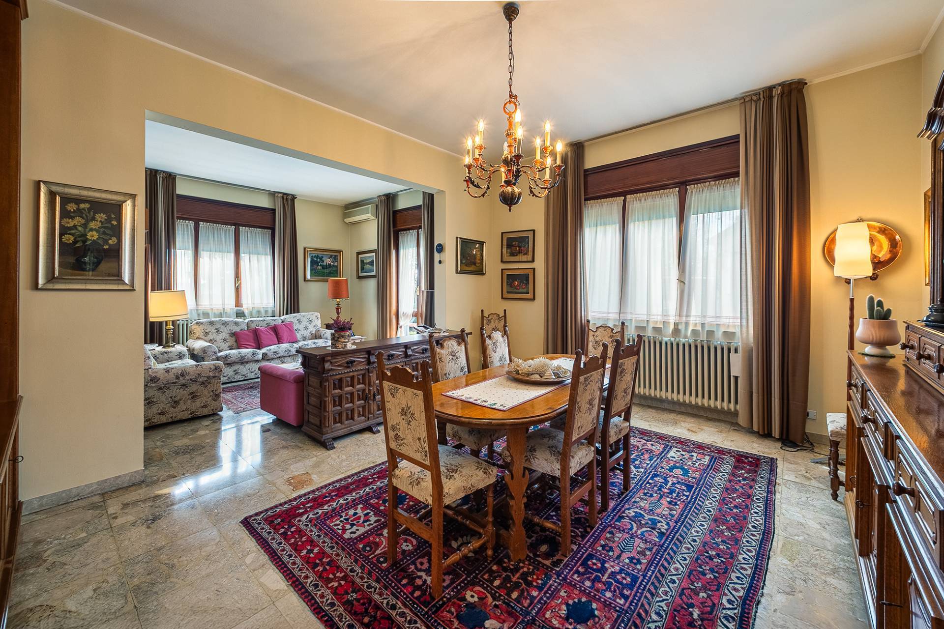 Villa in vendita a Bernareggio