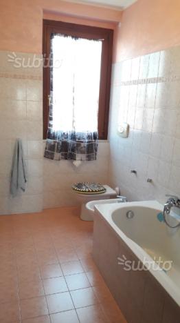 Appartamento in affitto a Roncello