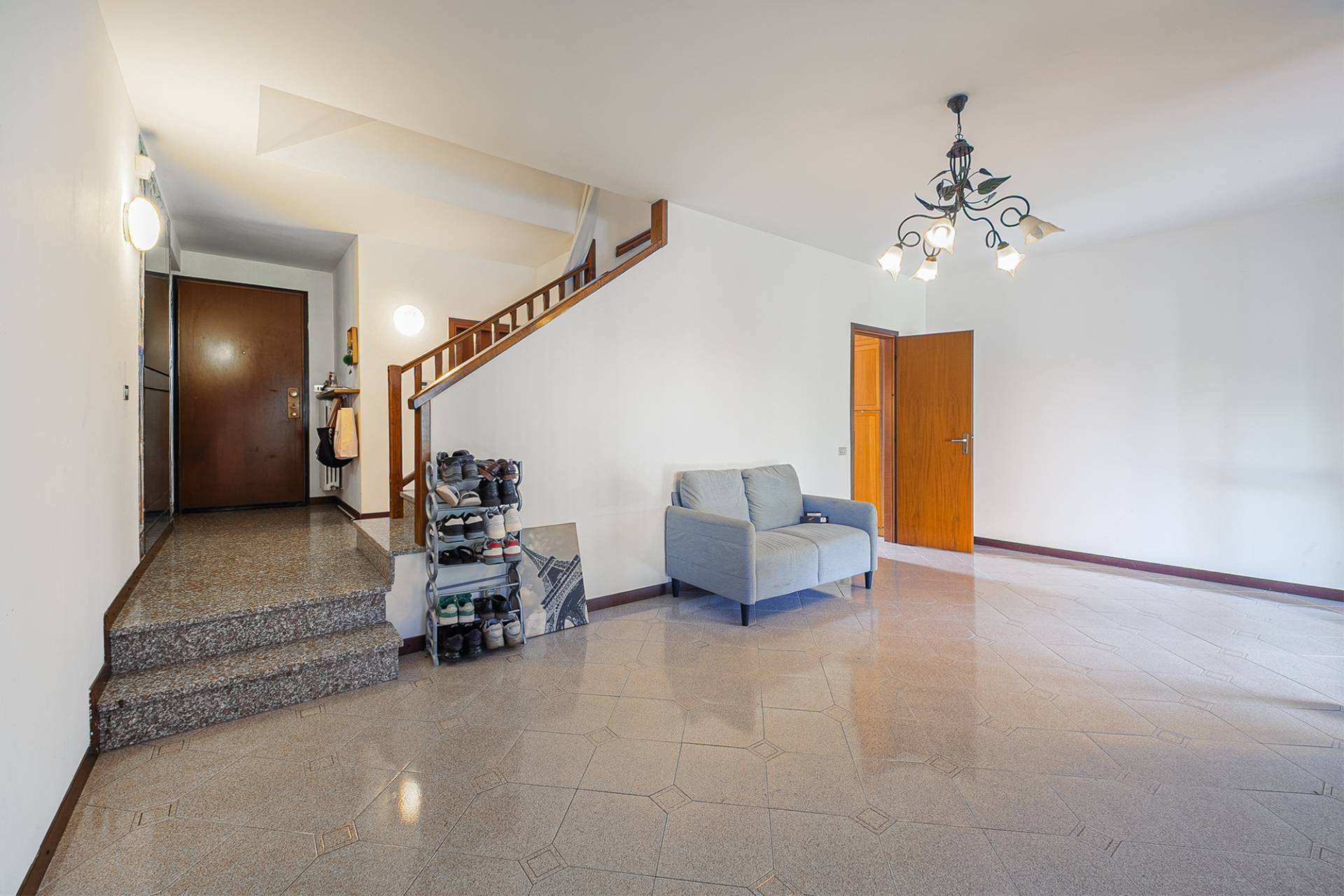 Villa bifamiliare in vendita a Usmate Velate