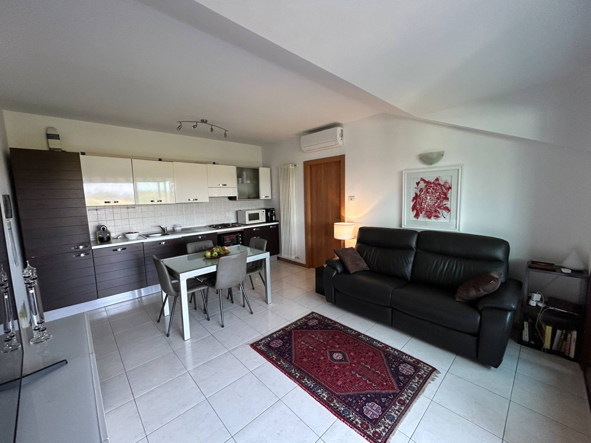 Appartamento in vendita a Correzzana