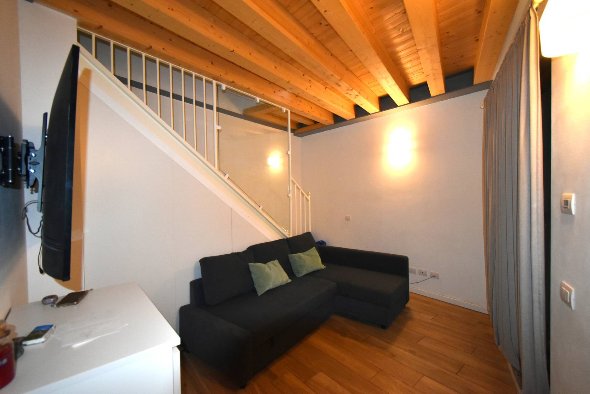 Casa indipendente in affitto a Imbersago