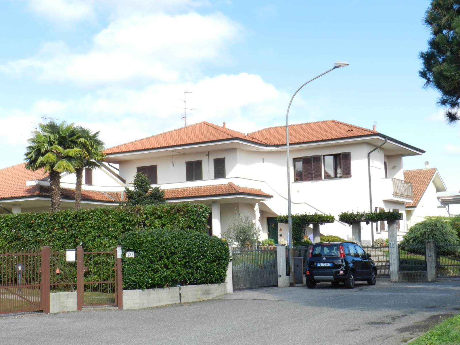 Appartamento in affitto a Bernareggio