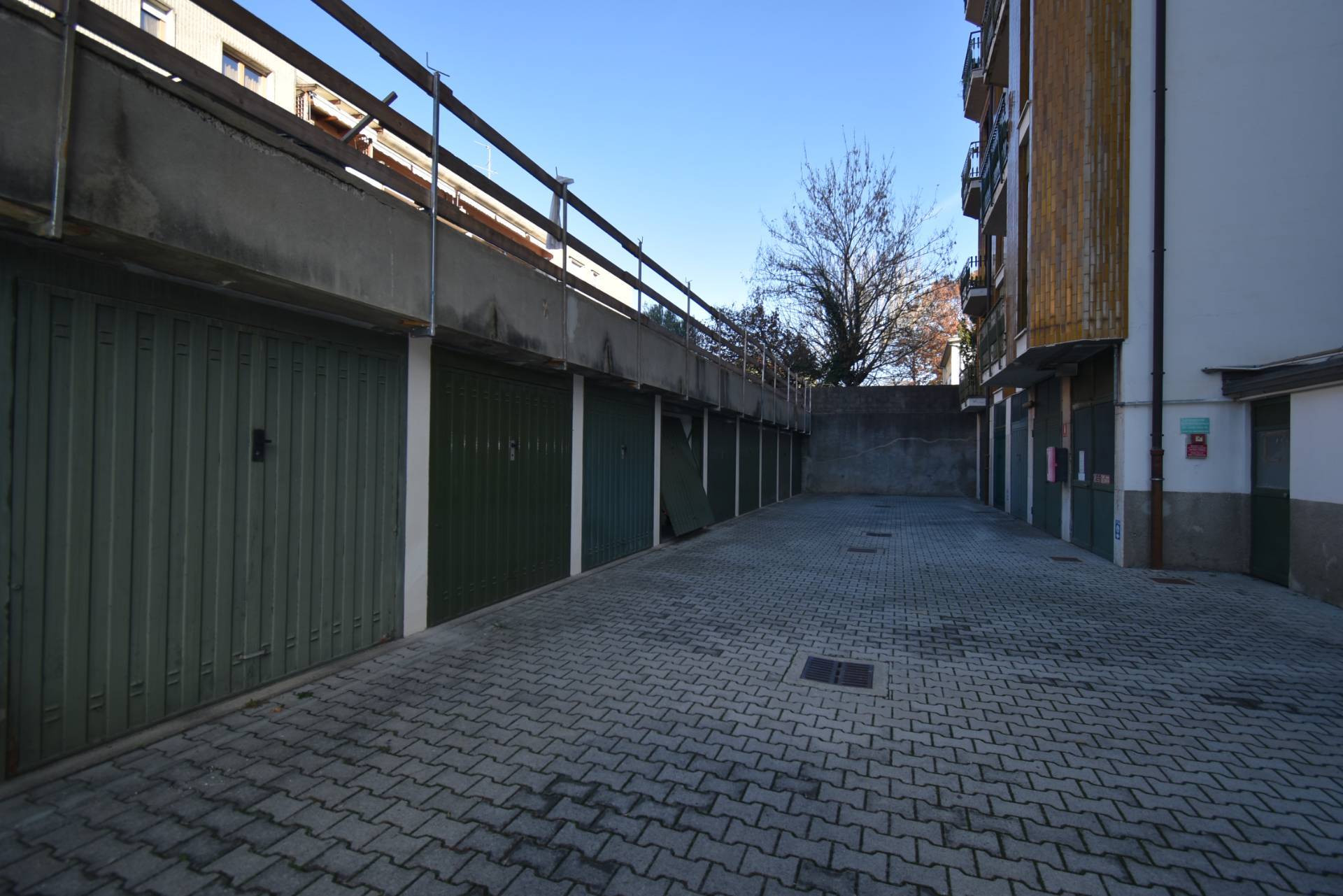 Box o garage in vendita a Concorezzo