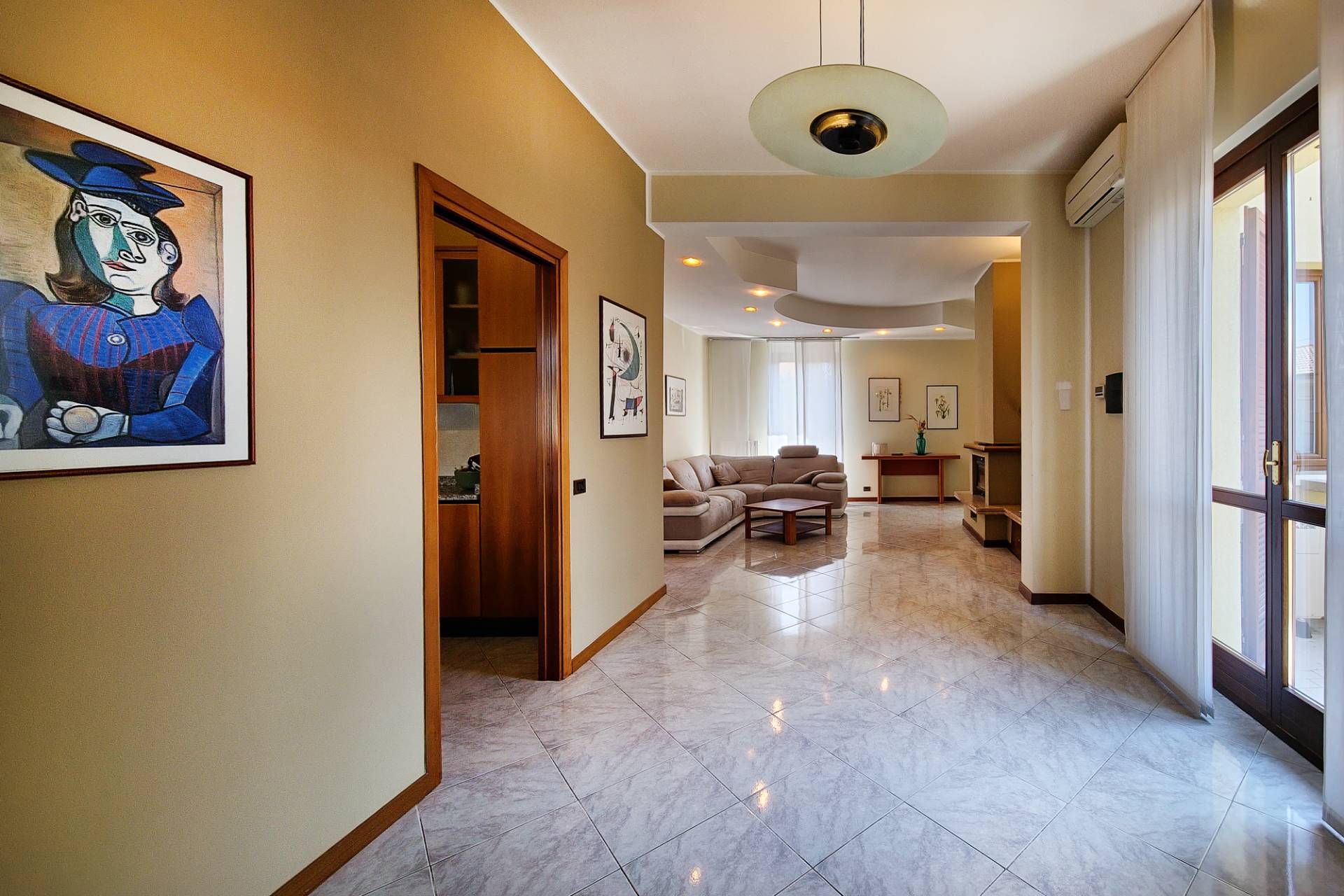 Villa in vendita a Bernareggio