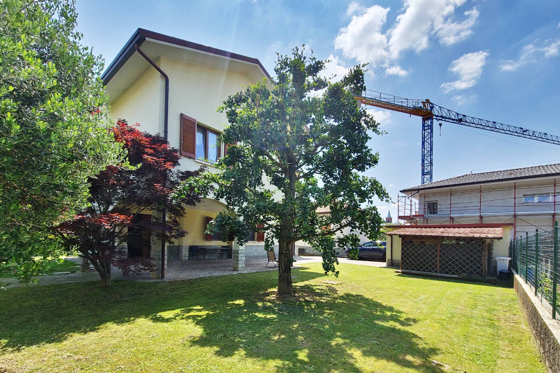 Villa in vendita a Bernareggio