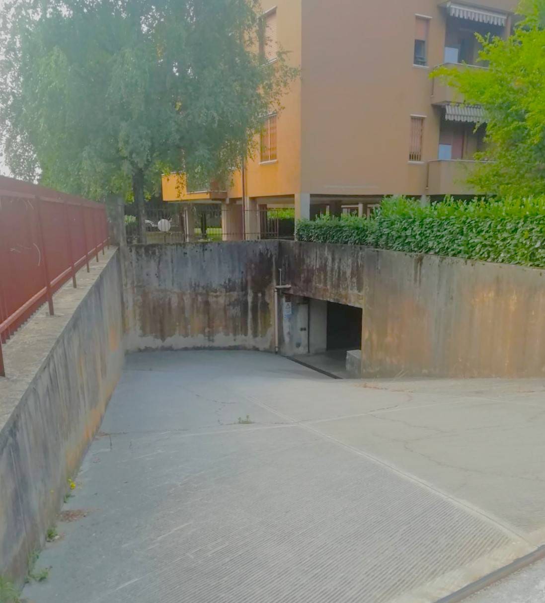 Box in vendita a Bernareggio