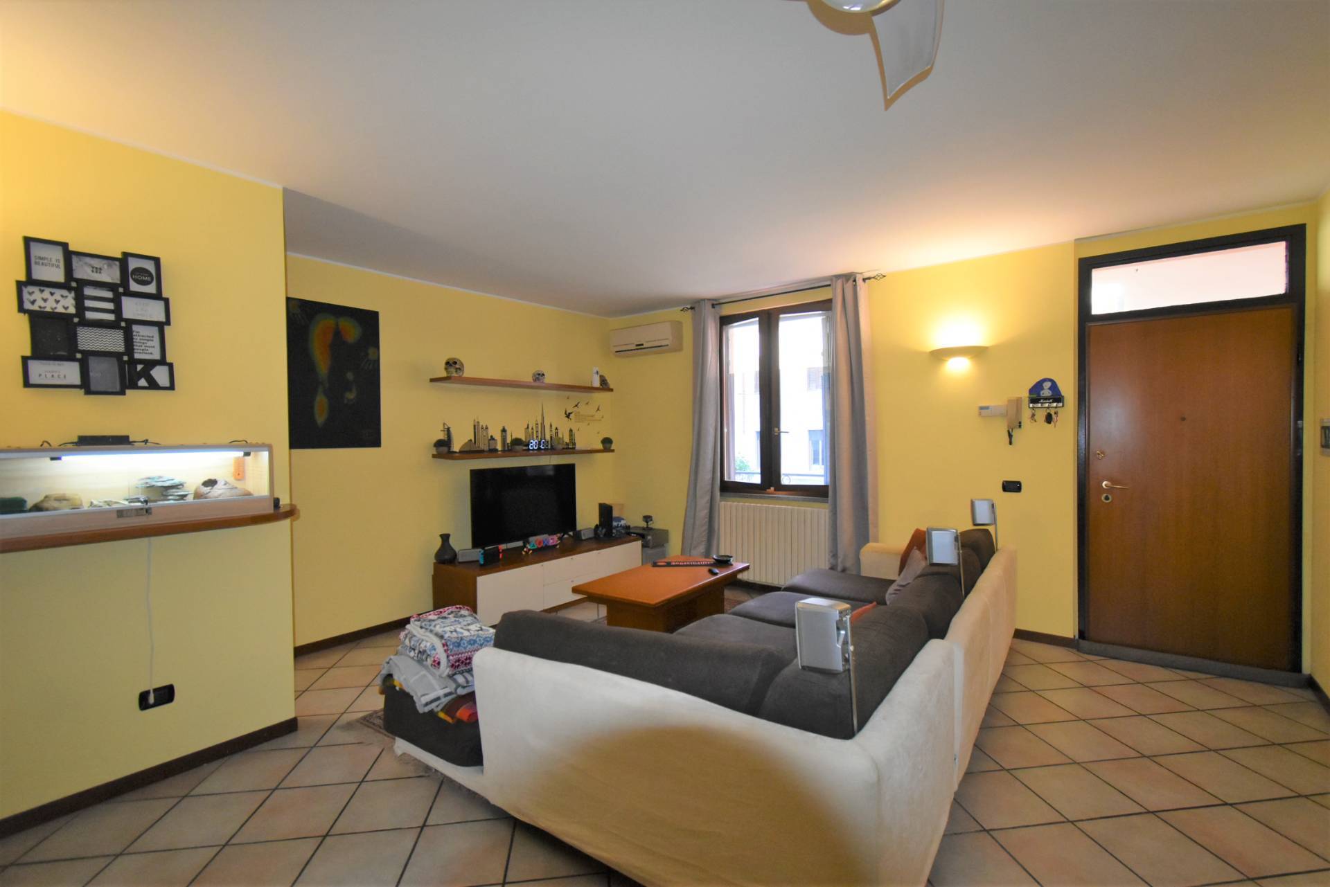 Appartamento in vendita a Bernareggio