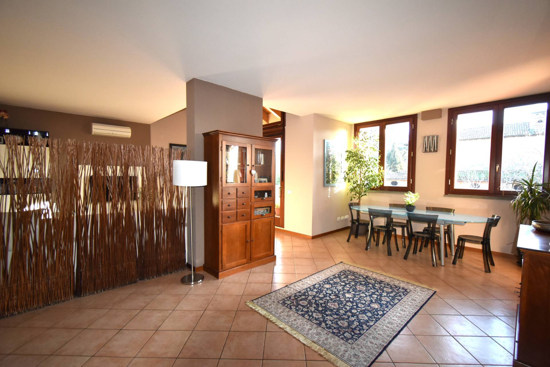 Appartamento in vendita a Sulbiate