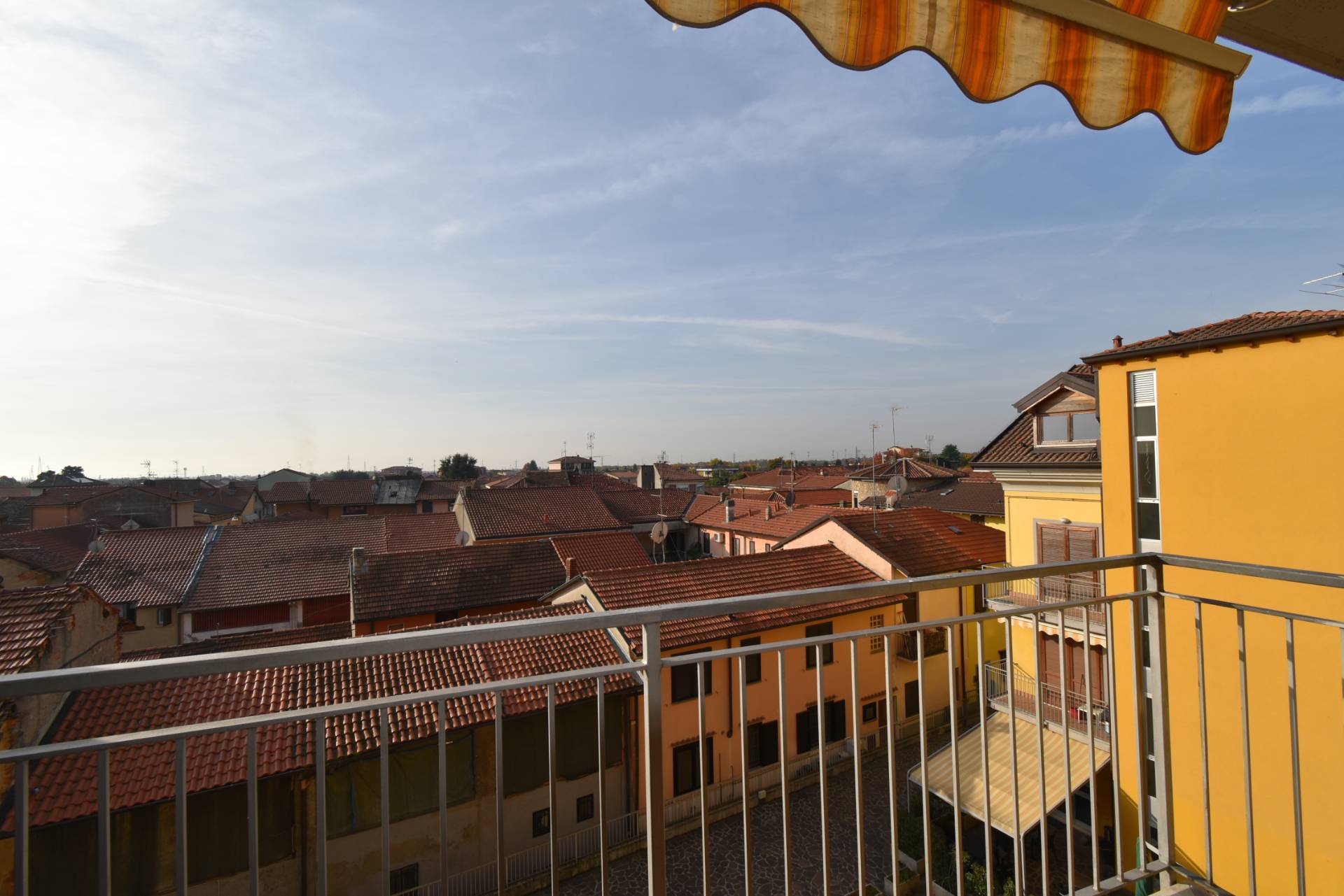 Appartamento in affitto a Roncello