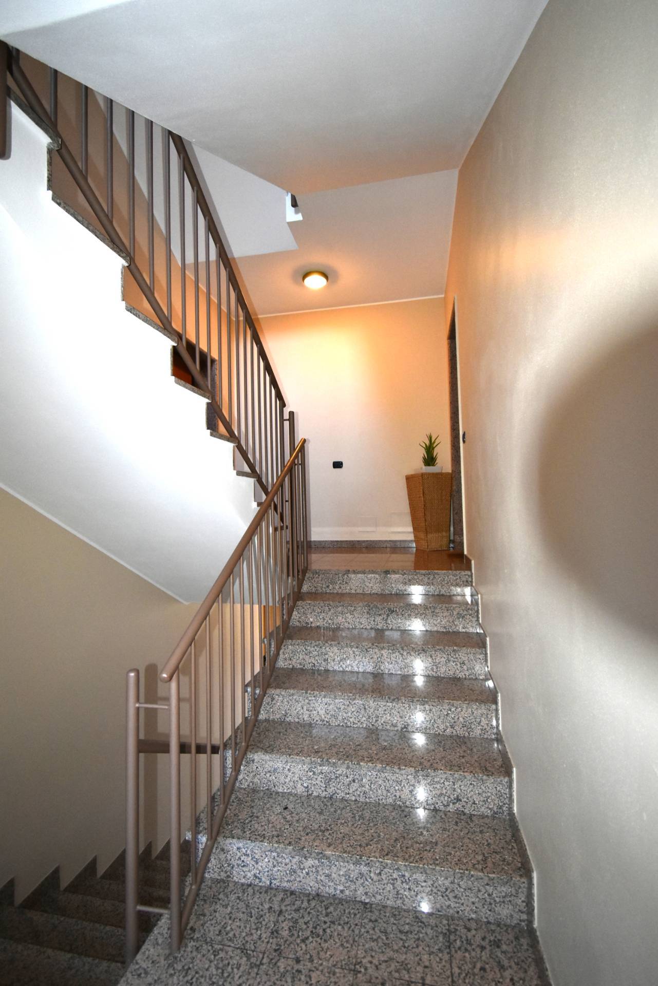 Appartamento in affitto a Bernareggio