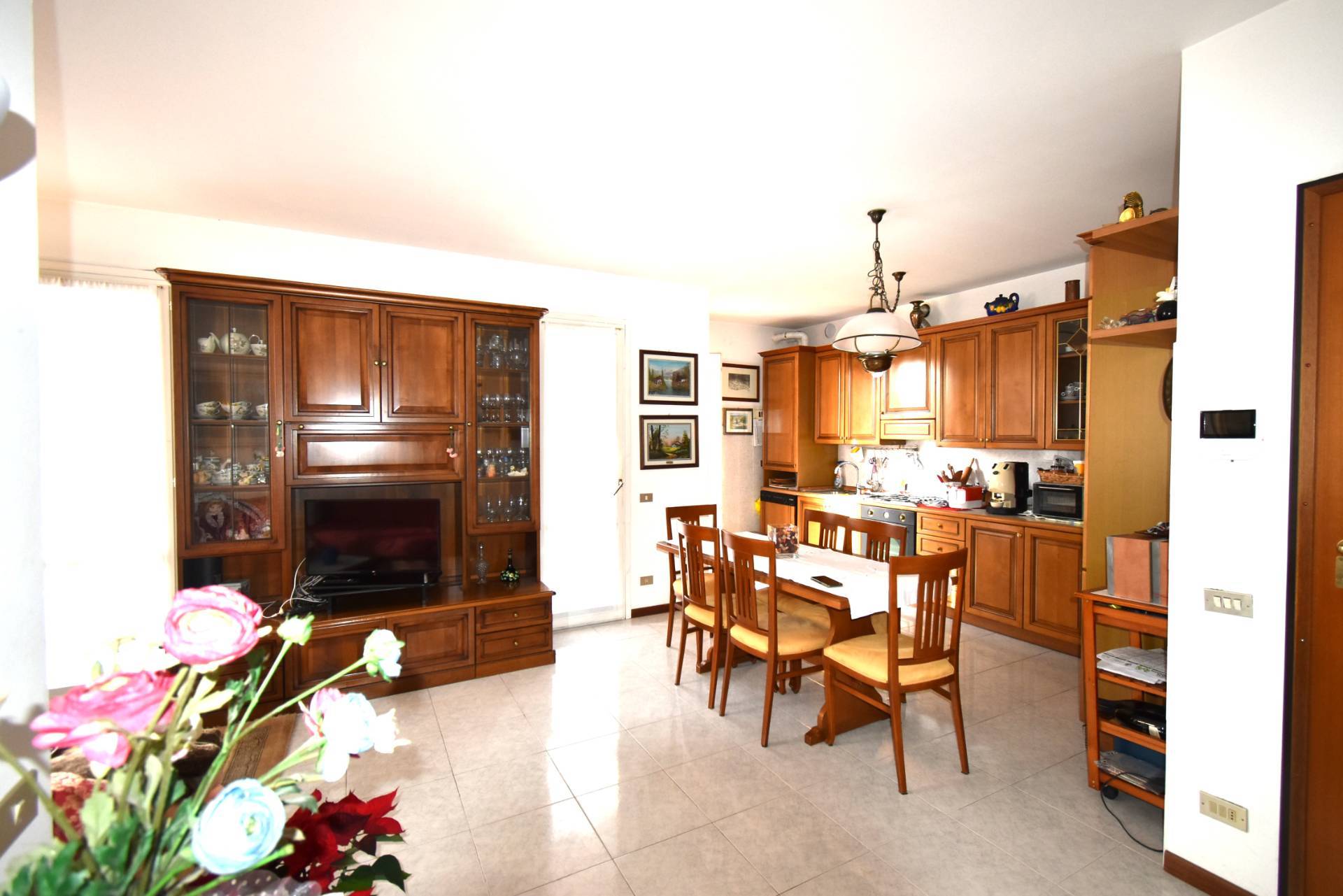 Appartamento in vendita a Robbiate